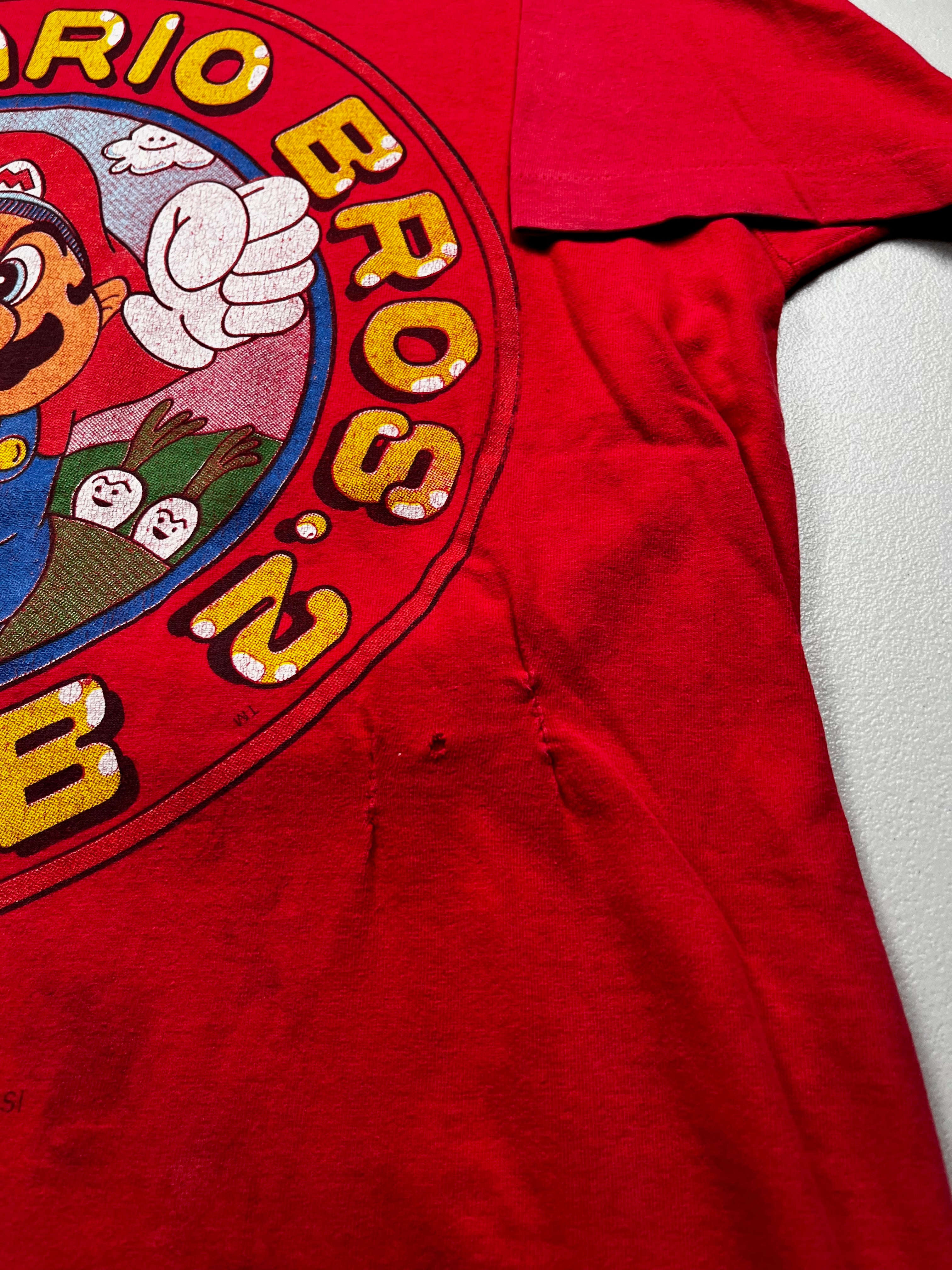 Vintage 1988 Nintendo Super Mario Bros 2 Club T-Shirt Red