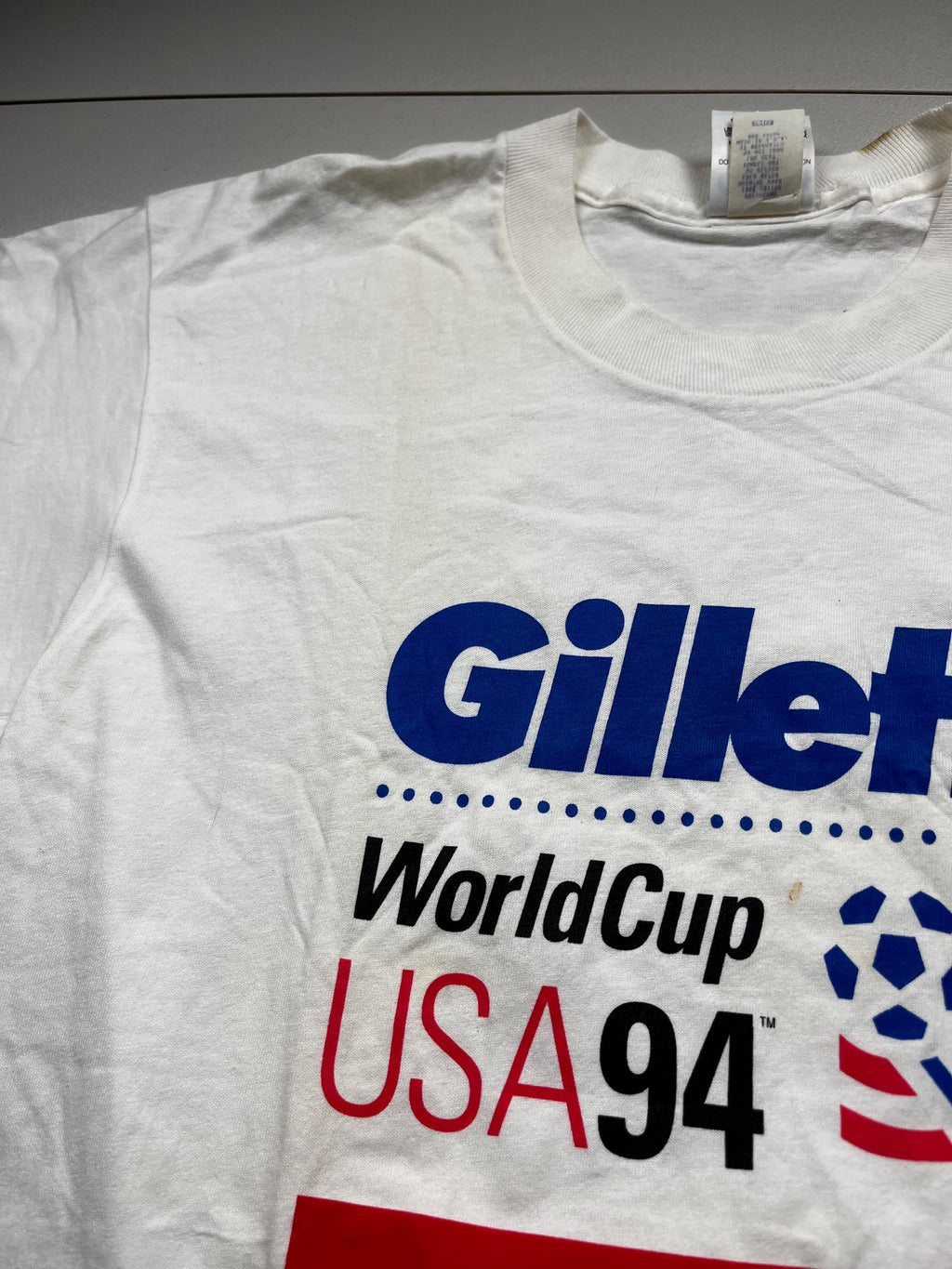 Vintage Gillette World Cup USA 1994 Soccer Graphic T-Shirt White