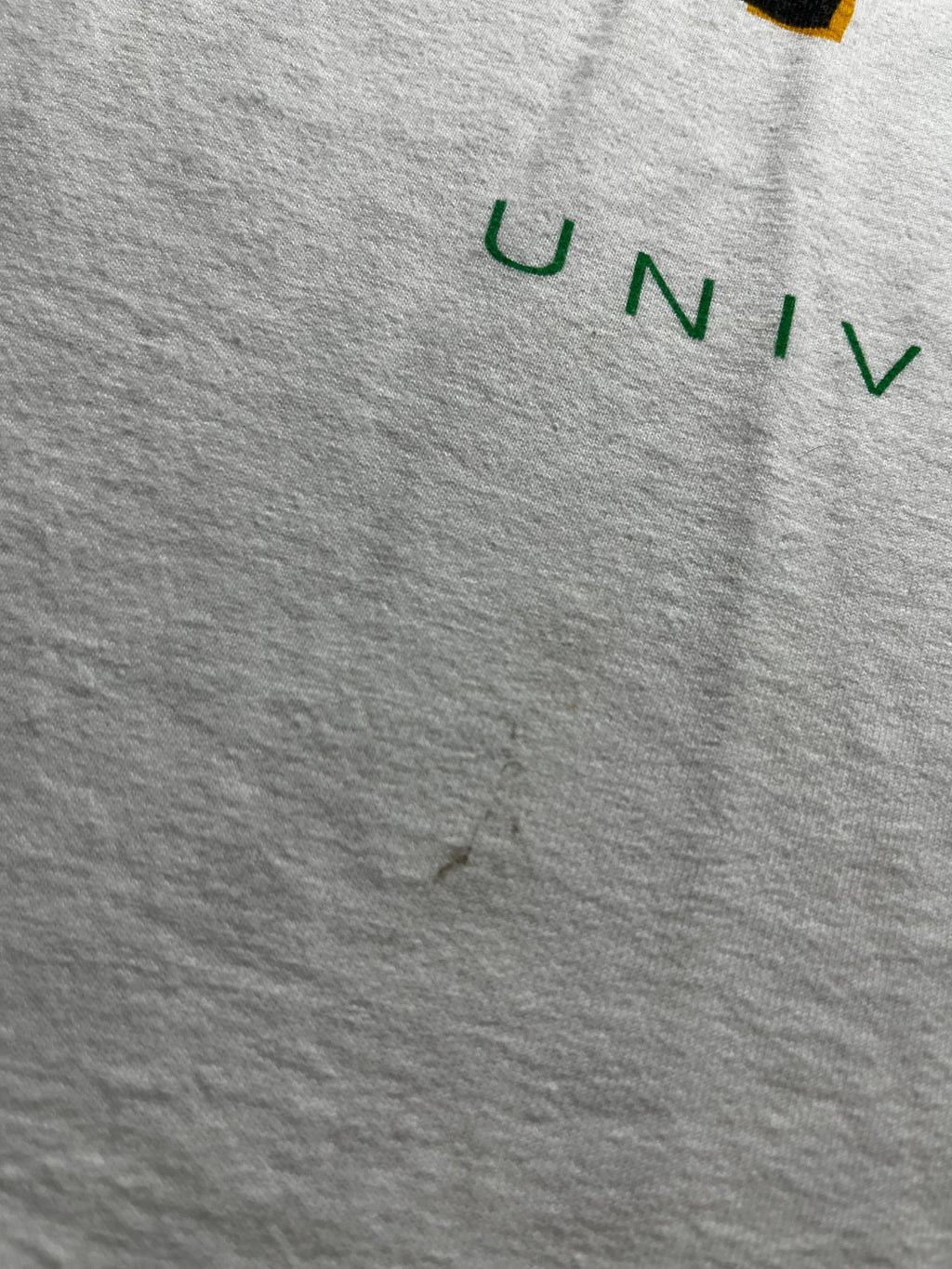 Vintage 1995 Universal Studios Hollywood Graphic T-Shirt (Out of This World)