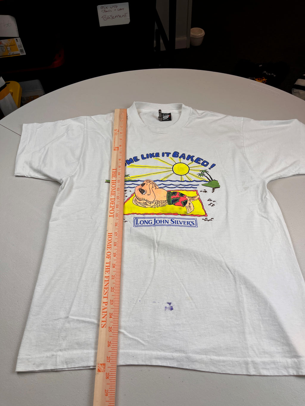 Vintage 90s Long John Silver's Some Like It Baked T-Shirt