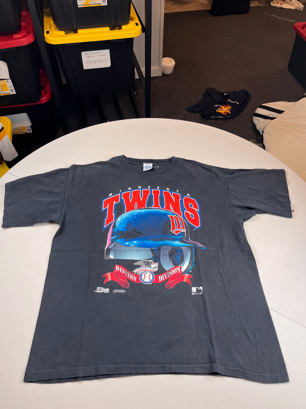 Vintage 1992 Minnesota Twins Western Division Salem Sportswear T-Shirt