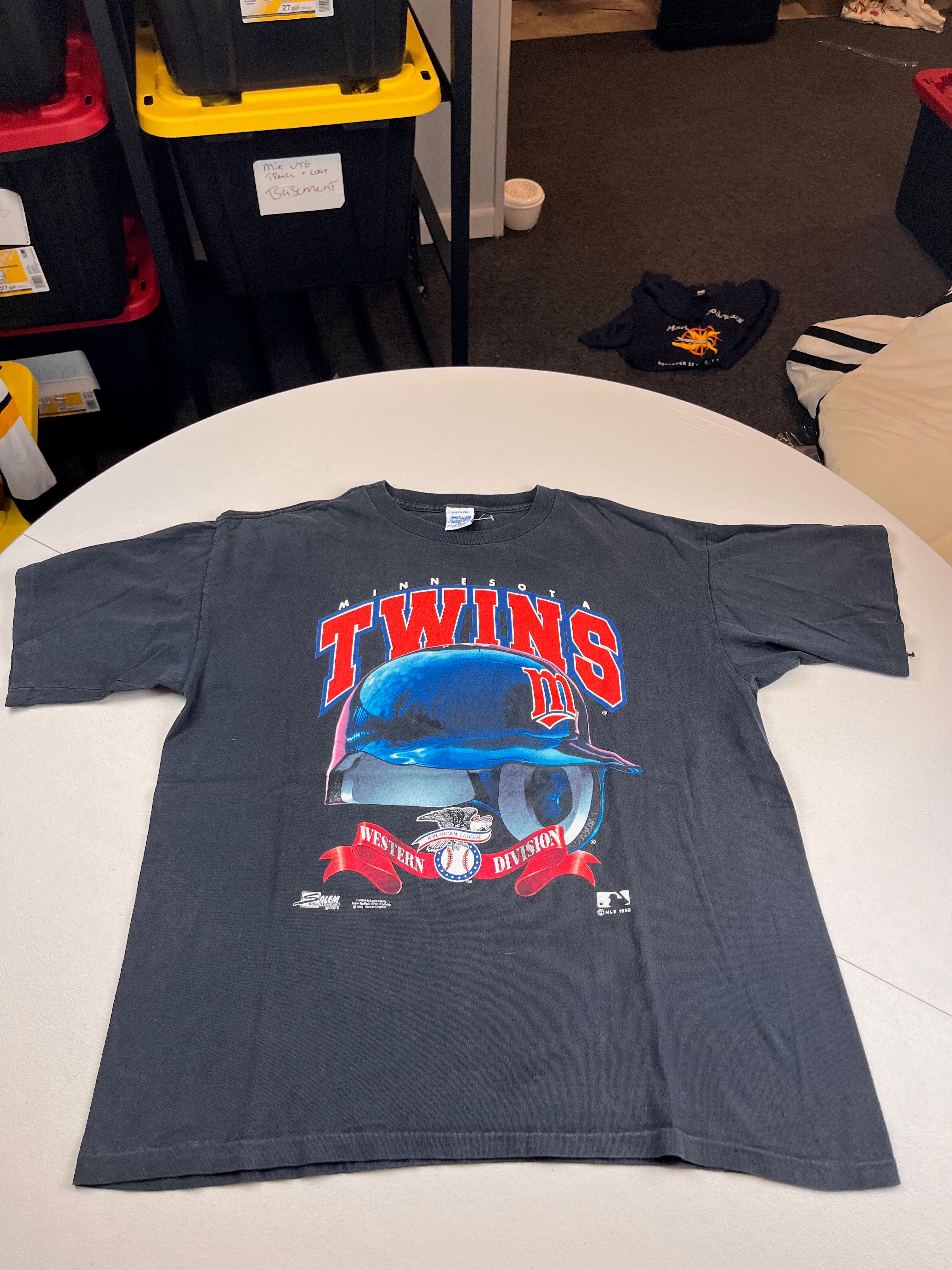Vintage 1992 Minnesota Twins Western Division Salem Sportswear T-Shirt