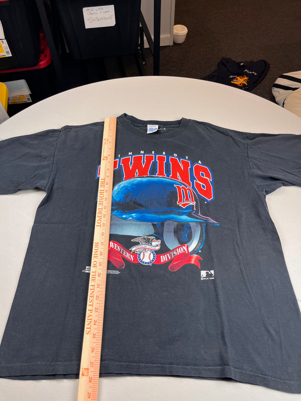 Vintage 1992 Minnesota Twins Western Division Salem Sportswear T-Shirt