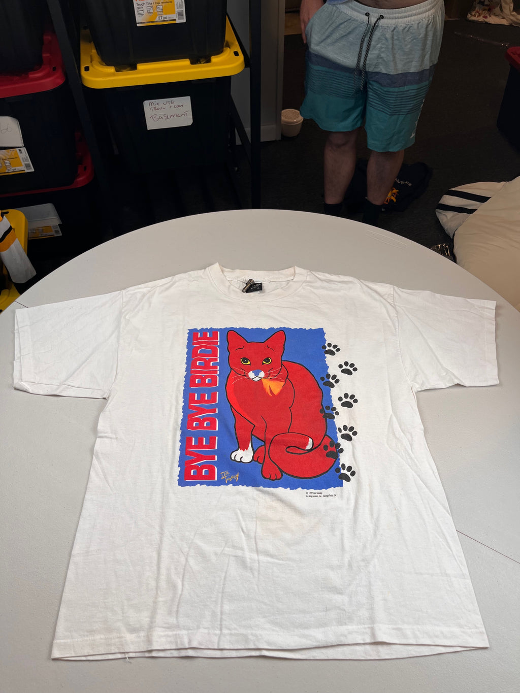 Vintage 1997 Jim Tweedy Charlie the Red Cat Bye Bye Birdie T-Shirt