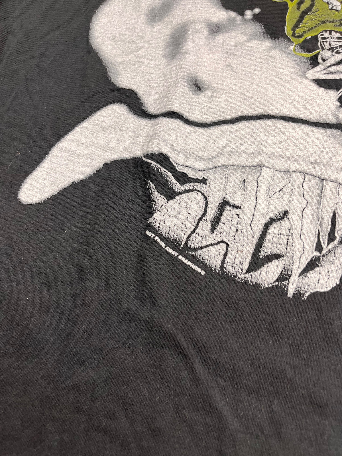 Vintage 1996 Not Fade Away Skateboard Skeleton Graphic T-Shirt
