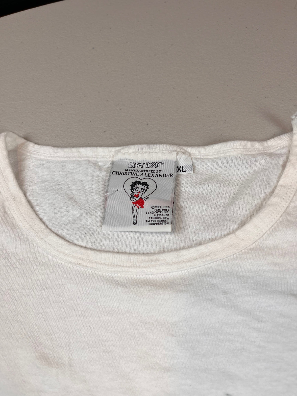 Vintage Betty Boop Red Heart Graphic T-Shirt White