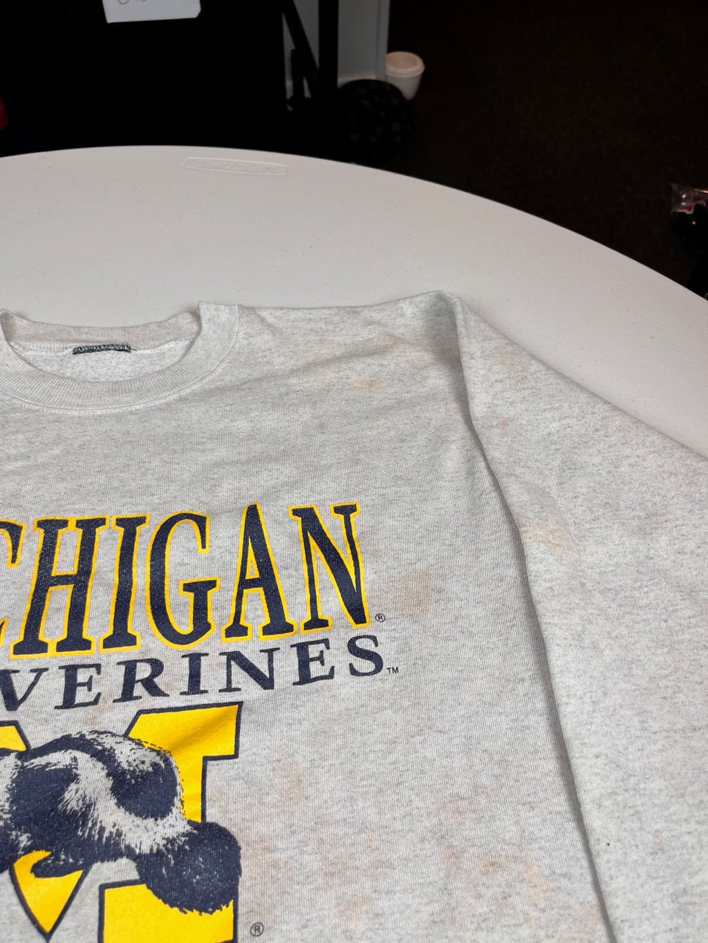 Vintage Michigan Wolverines Logo Graphic Crewneck Sweatshirt