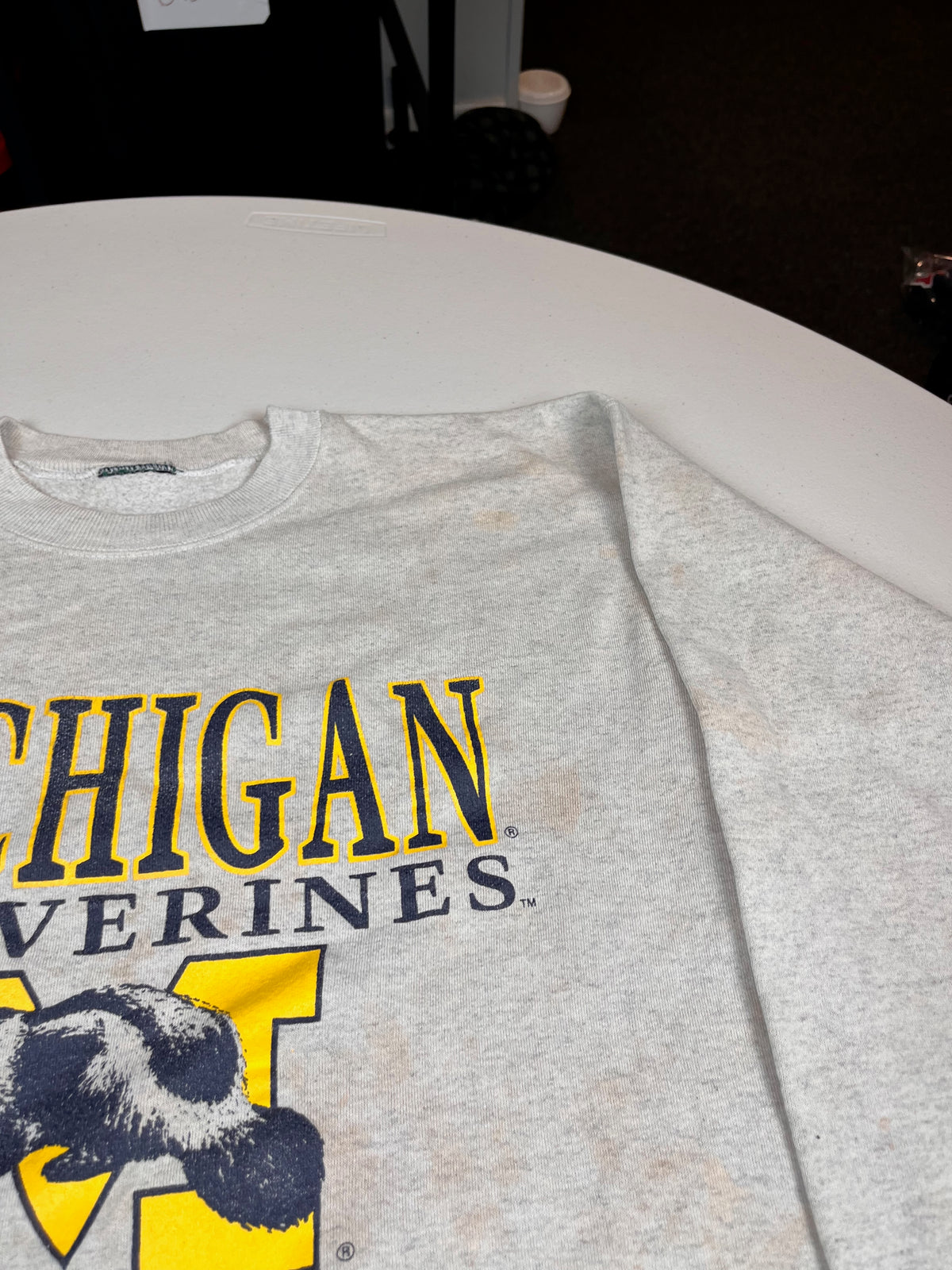 Vintage Michigan Wolverines Logo Graphic Crewneck Sweatshirt
