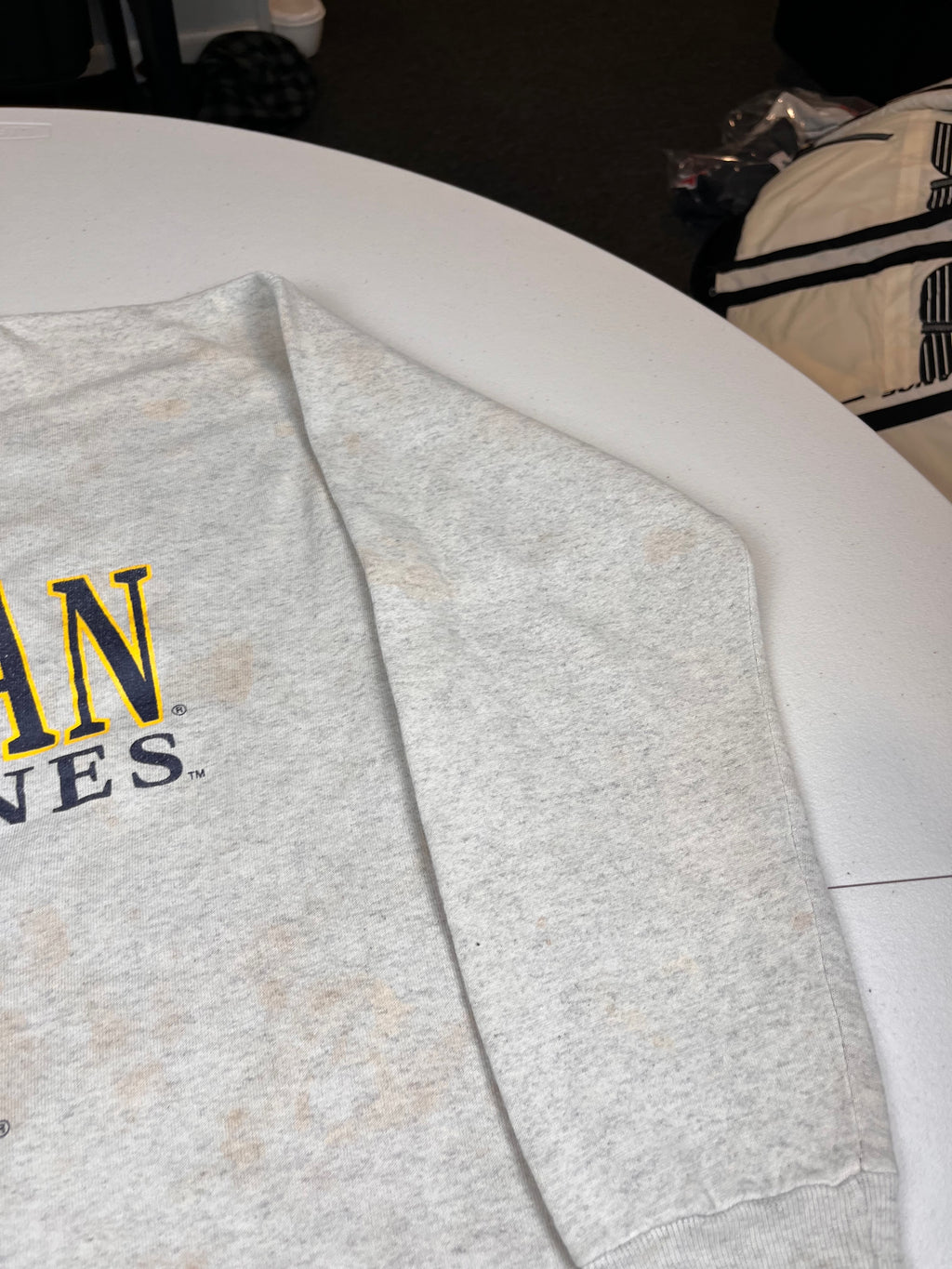 Vintage Michigan Wolverines Logo Graphic Crewneck Sweatshirt