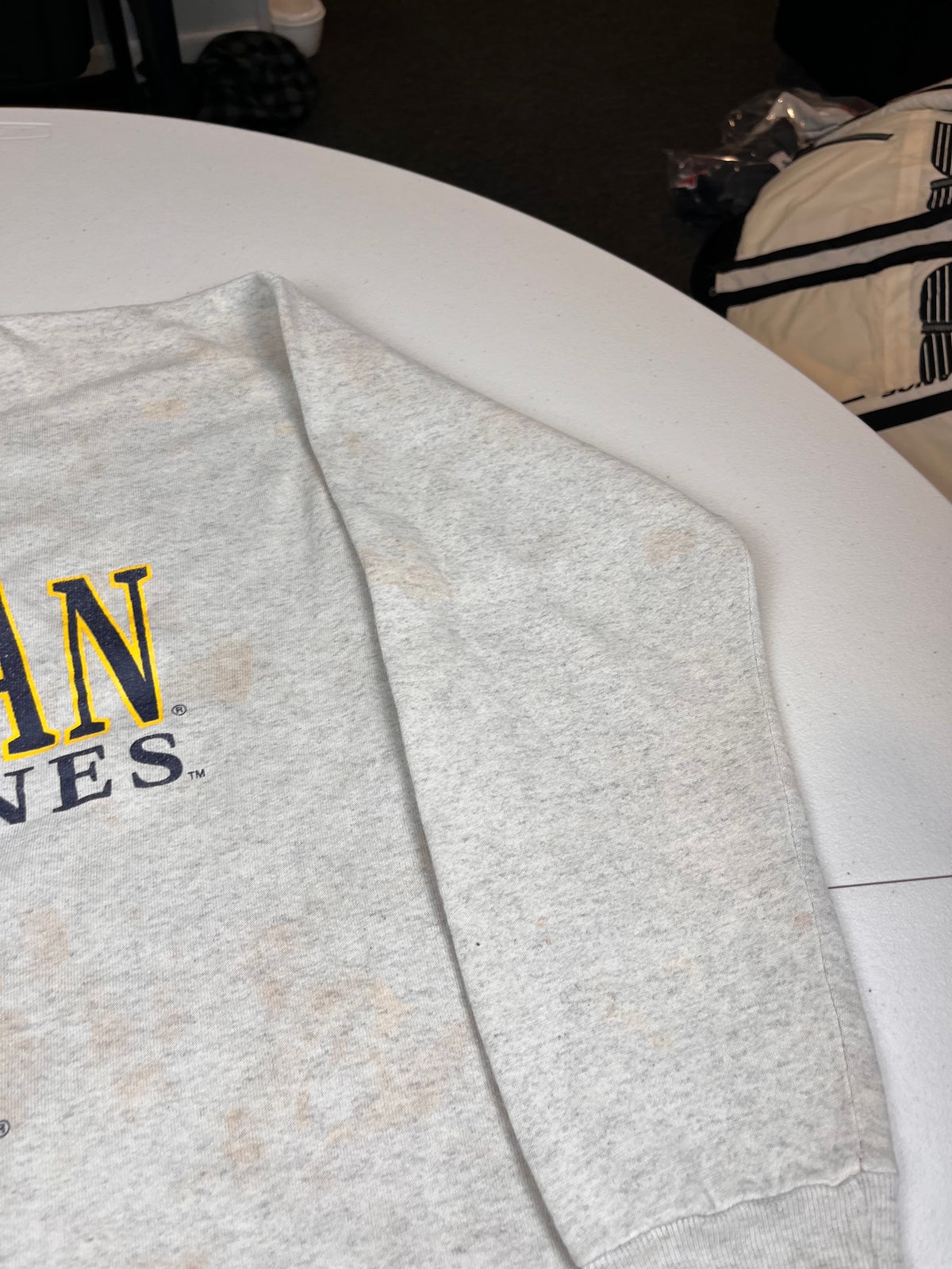 Vintage Michigan Wolverines Logo Graphic Crewneck Sweatshirt