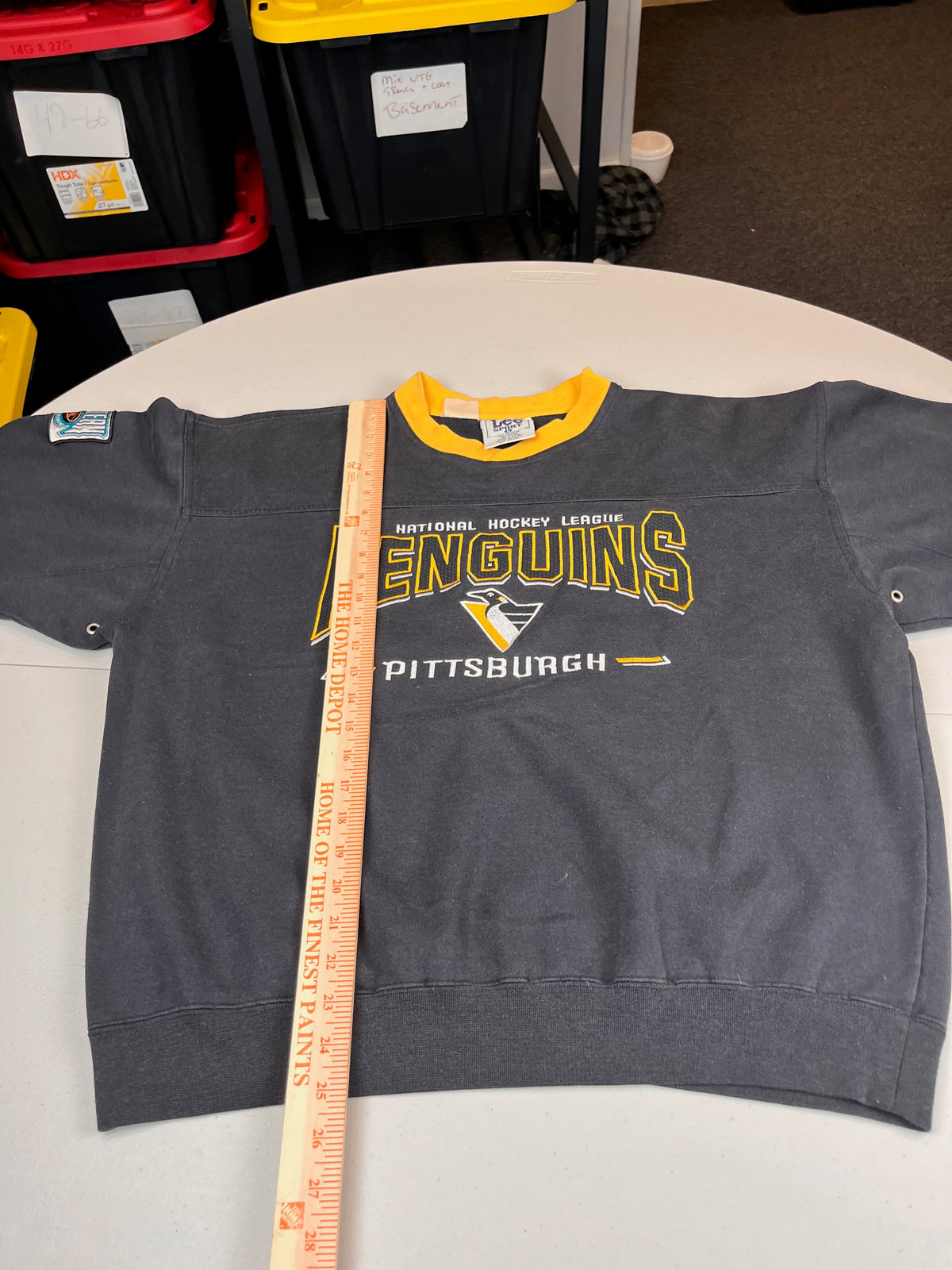 Vintage Pittsburgh Penguins NHL Graphic Crewneck Sweatshirt Black/Yellow