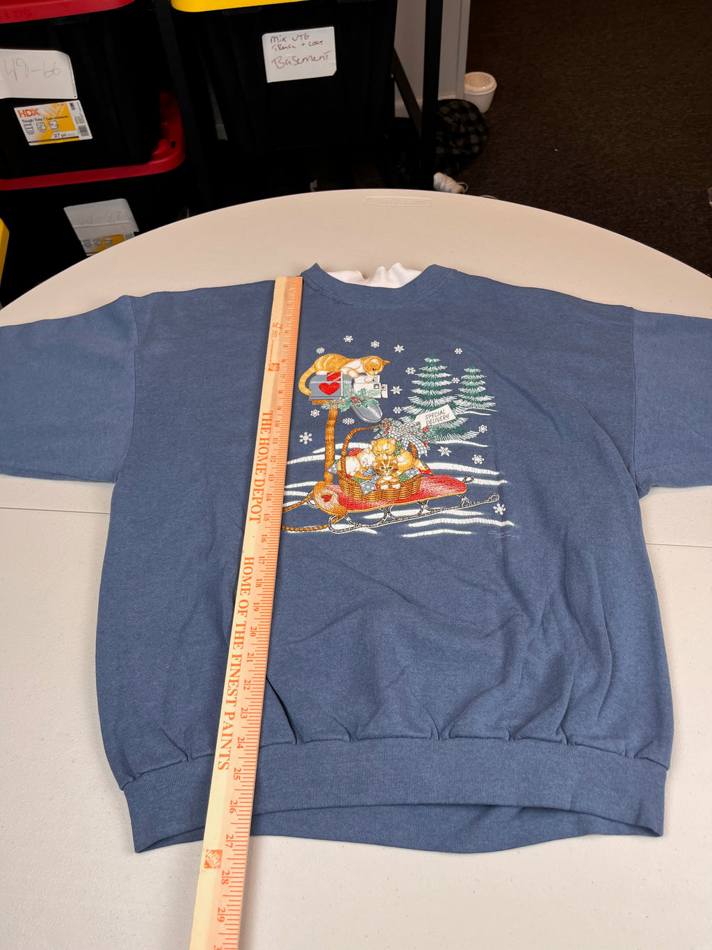 Vintage Winter Christmas Kittens Sled Graphic Layered Sweatshirt