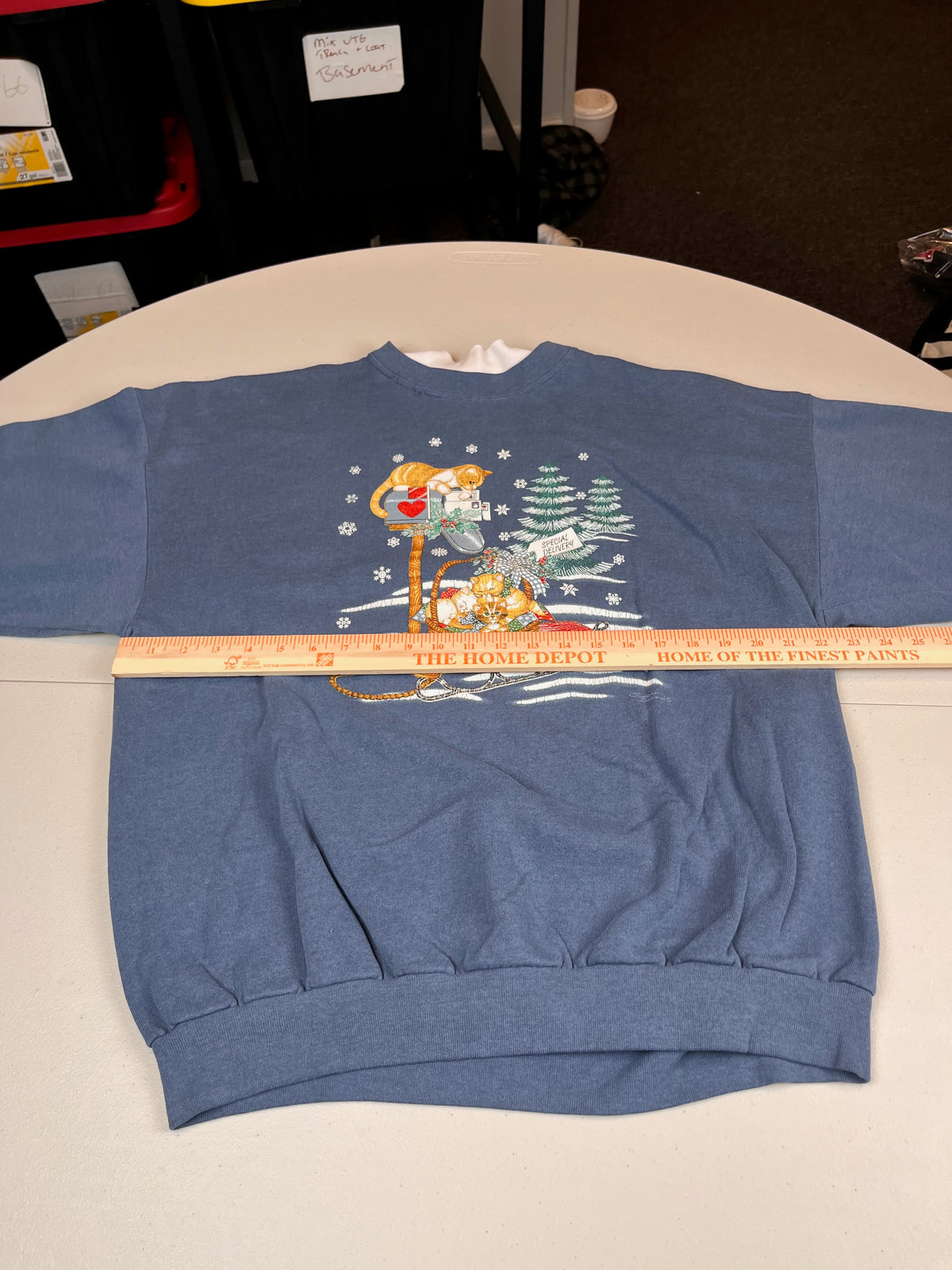 Vintage Winter Christmas Kittens Sled Graphic Layered Sweatshirt