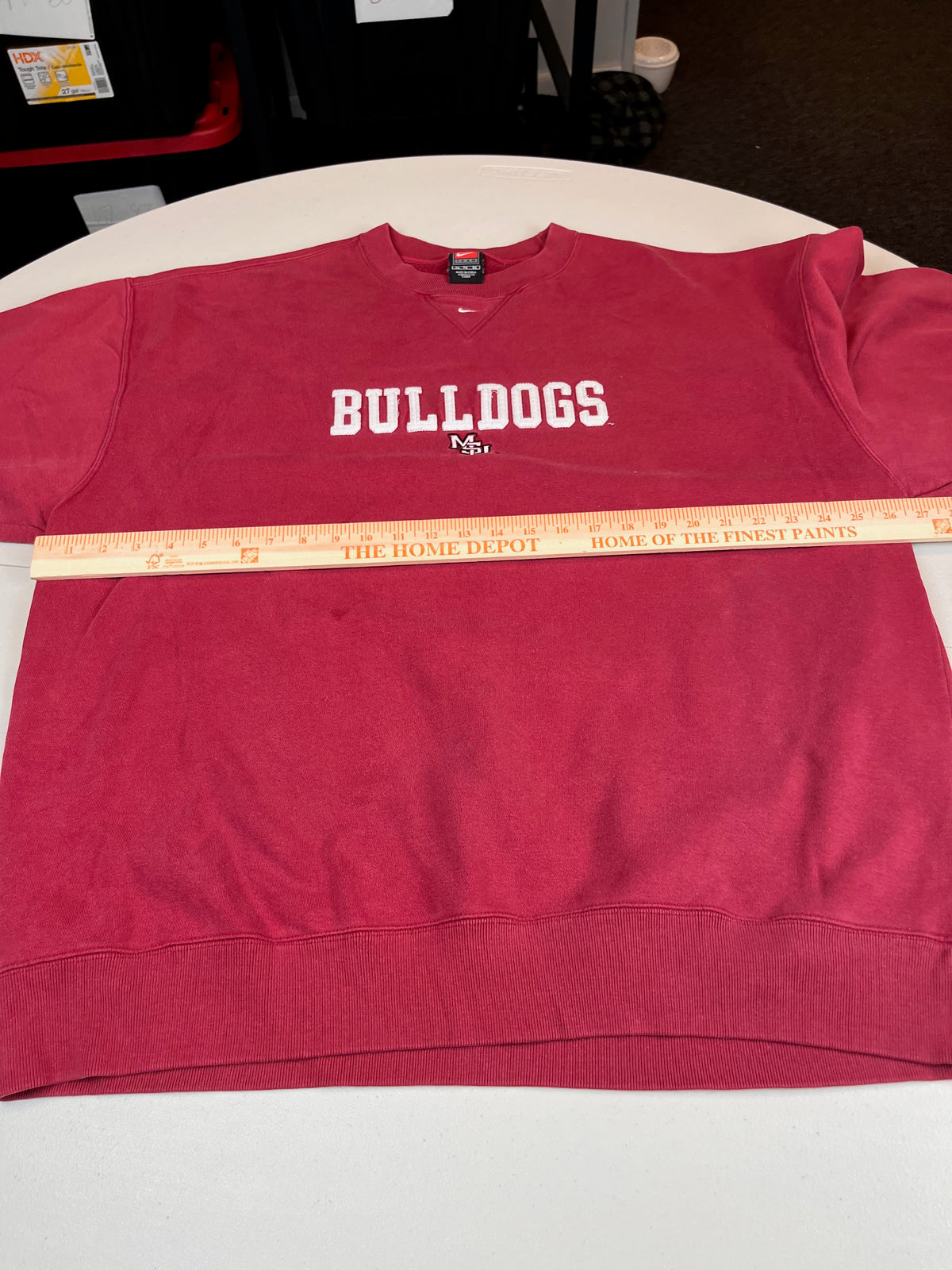 Vintage Nike Center Swoosh Bulldogs Crewneck Sweatshirt
