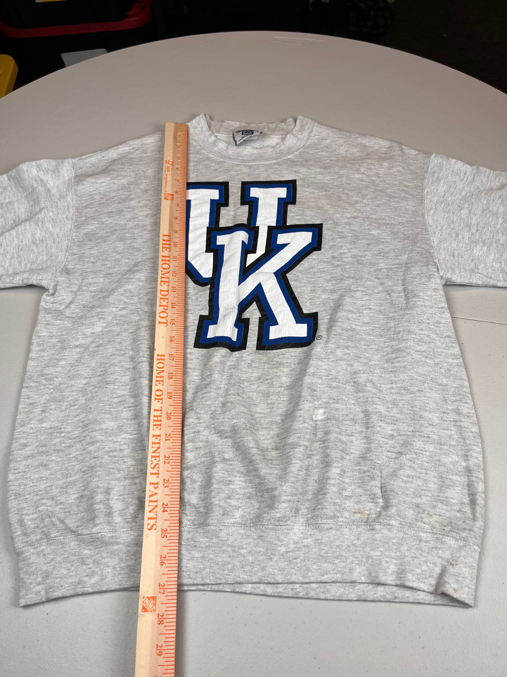 Vintage University of Kentucky Wildcats Logo Sweatshirt