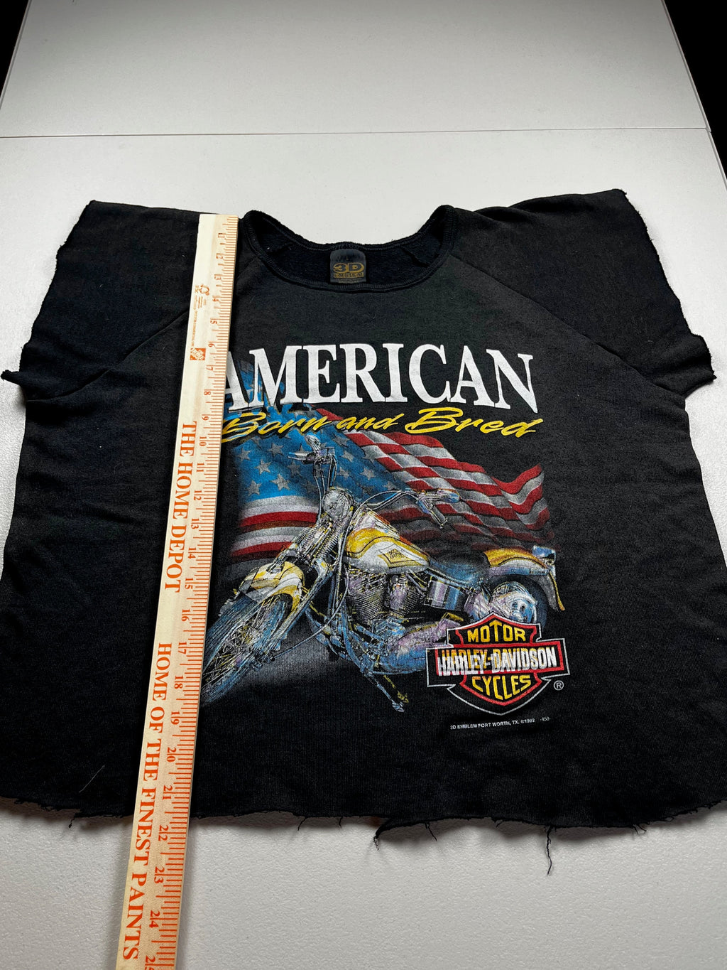 Vintage 1992 Harley-Davidson "American Born and Bred" 3D Emblem T-shirt