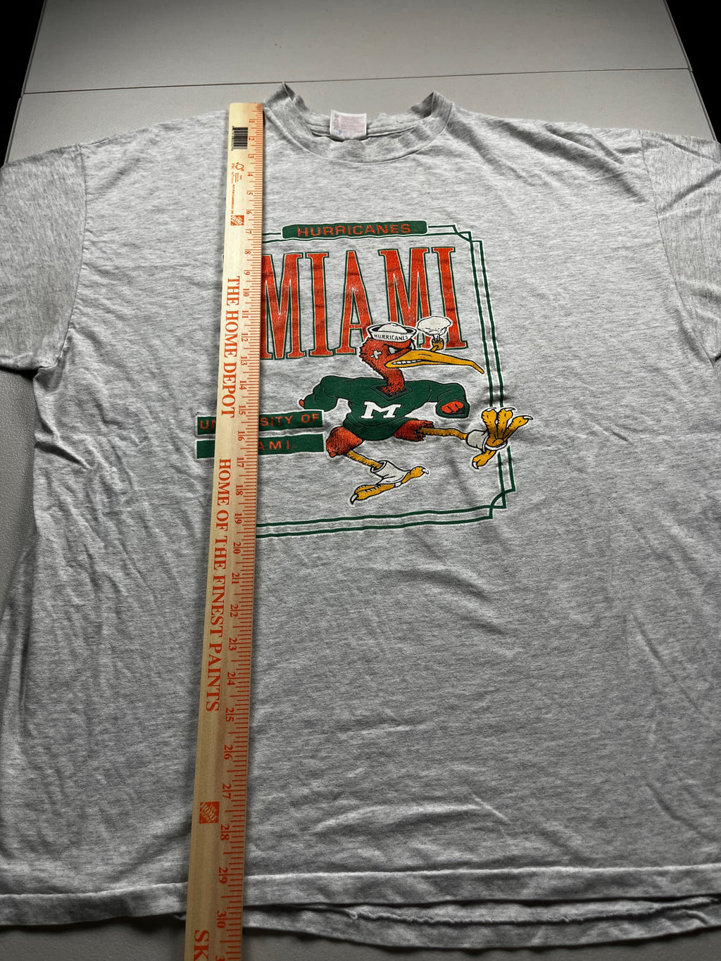 Vintage Miami Hurricanes Gray Graphic T-Shirt