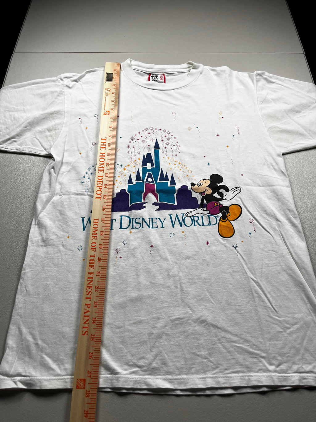 Vintage Disney Mickey Mouse T-Shirt