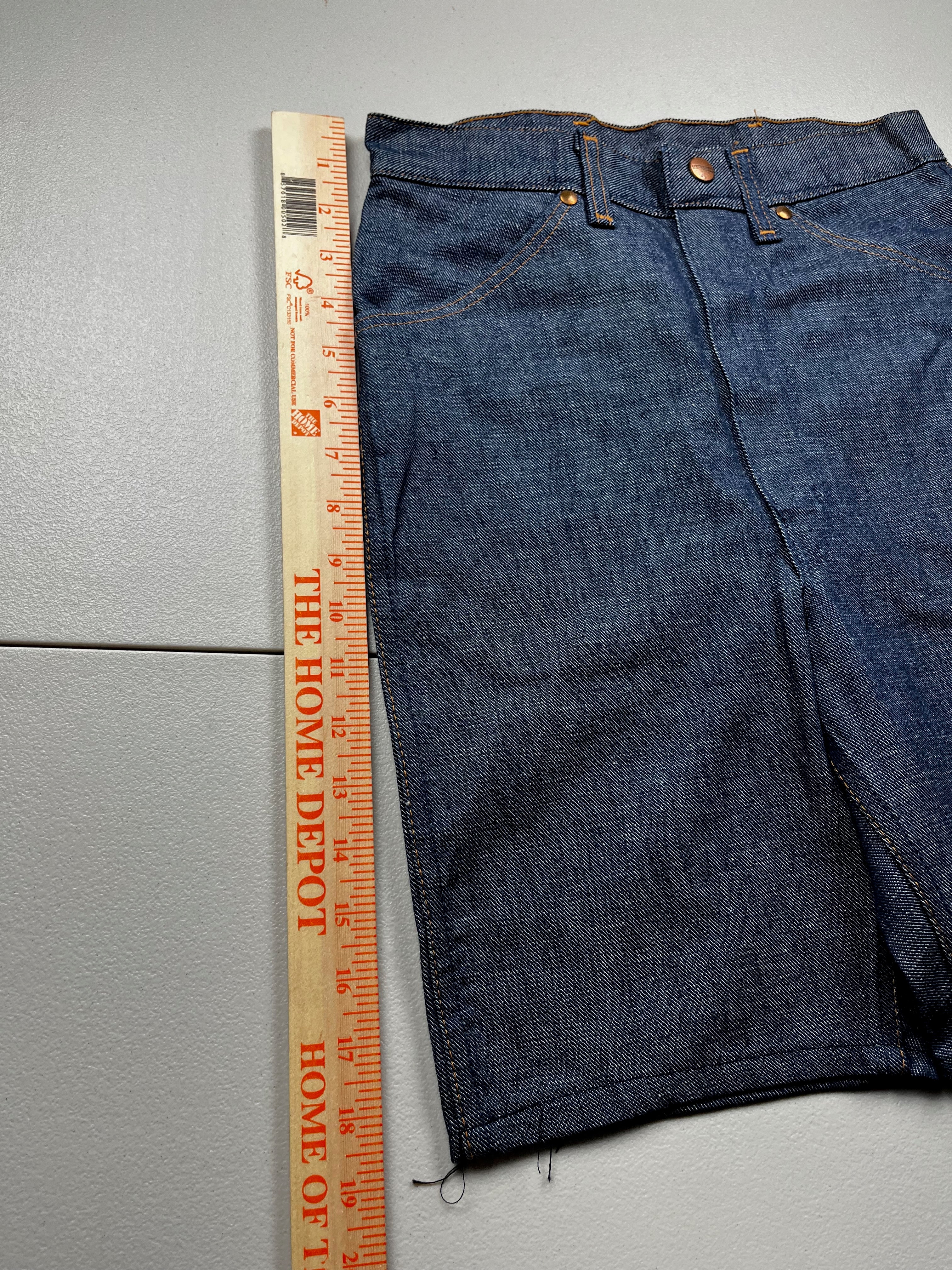 Vintage 1970s Deadstock Maverick Blue Bell Denim Western Shorts