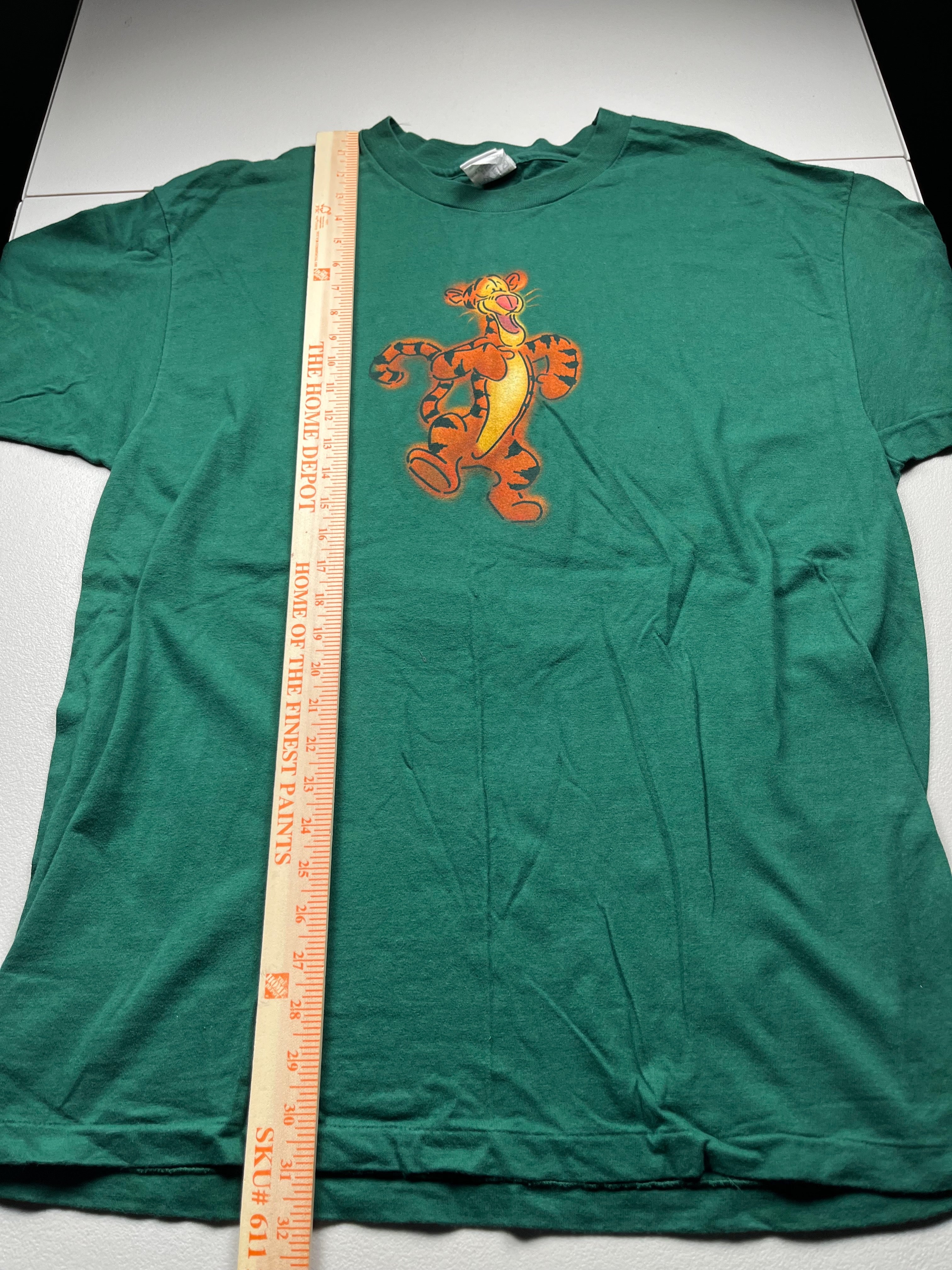 Vintage 1990s Disney Winnie the Pooh Tigger Graphic T-Shirt