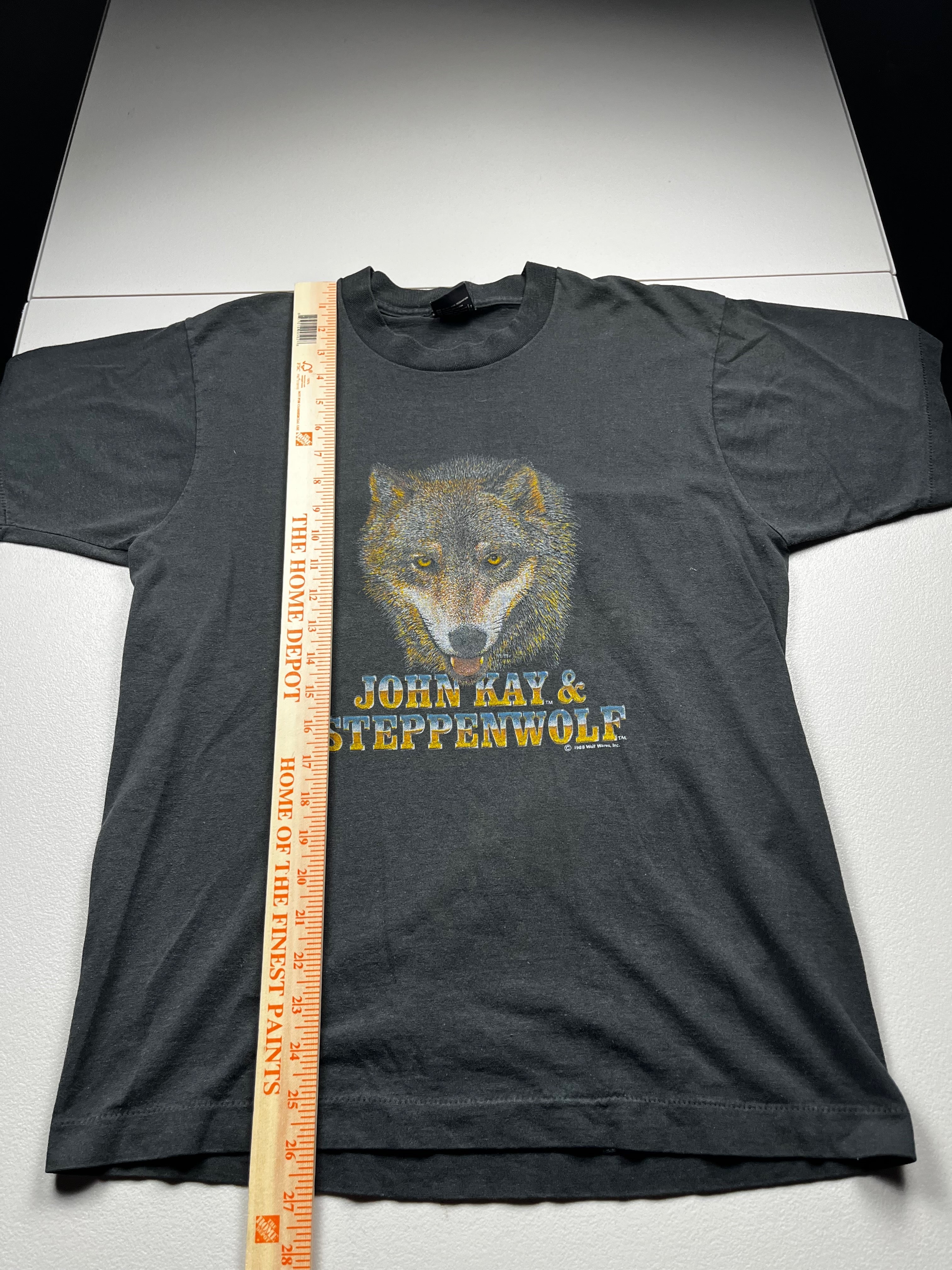 Vintage John Kay and Steppenwolf Wolf Graphic T-Shirt Black