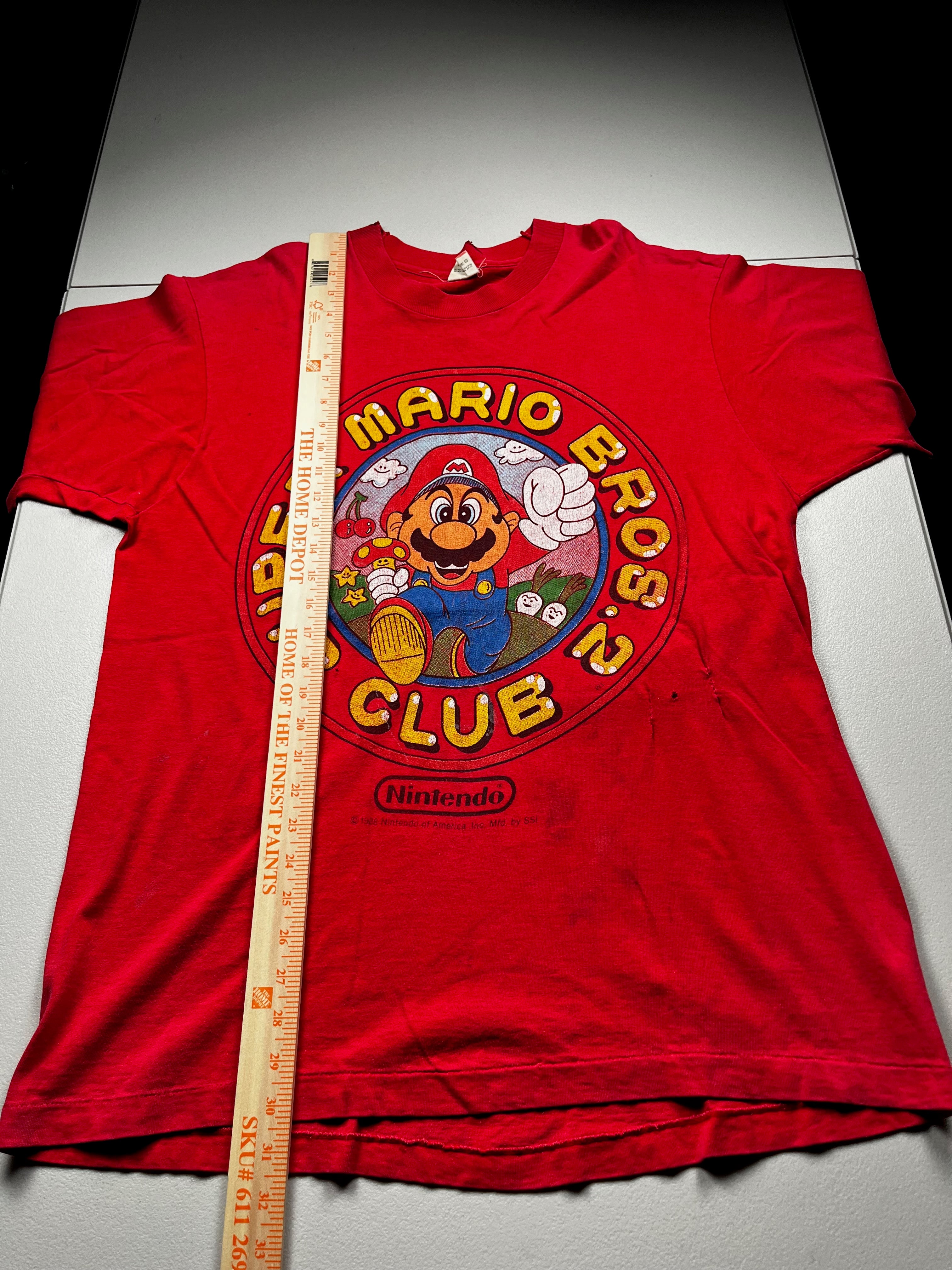Vintage 1988 Nintendo Super Mario Bros 2 Club T-Shirt Red