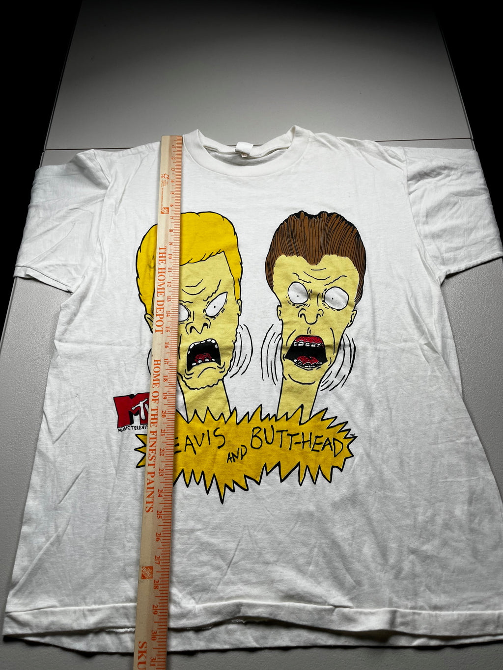 Vintage MTV Beavis and Butt-Head Character Graphic T-Shirt White