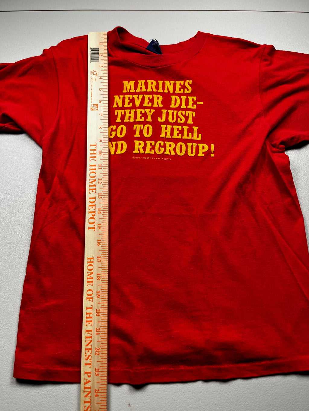 Vintage USMC Marines Never Die Military Text Graphic T-Shirt Red