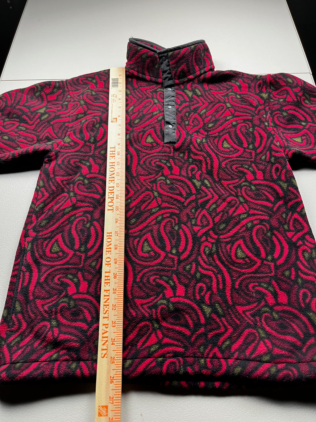 Vintage L.L.Bean Red and Black Abstract Pattern Fleece Snap-Pullover