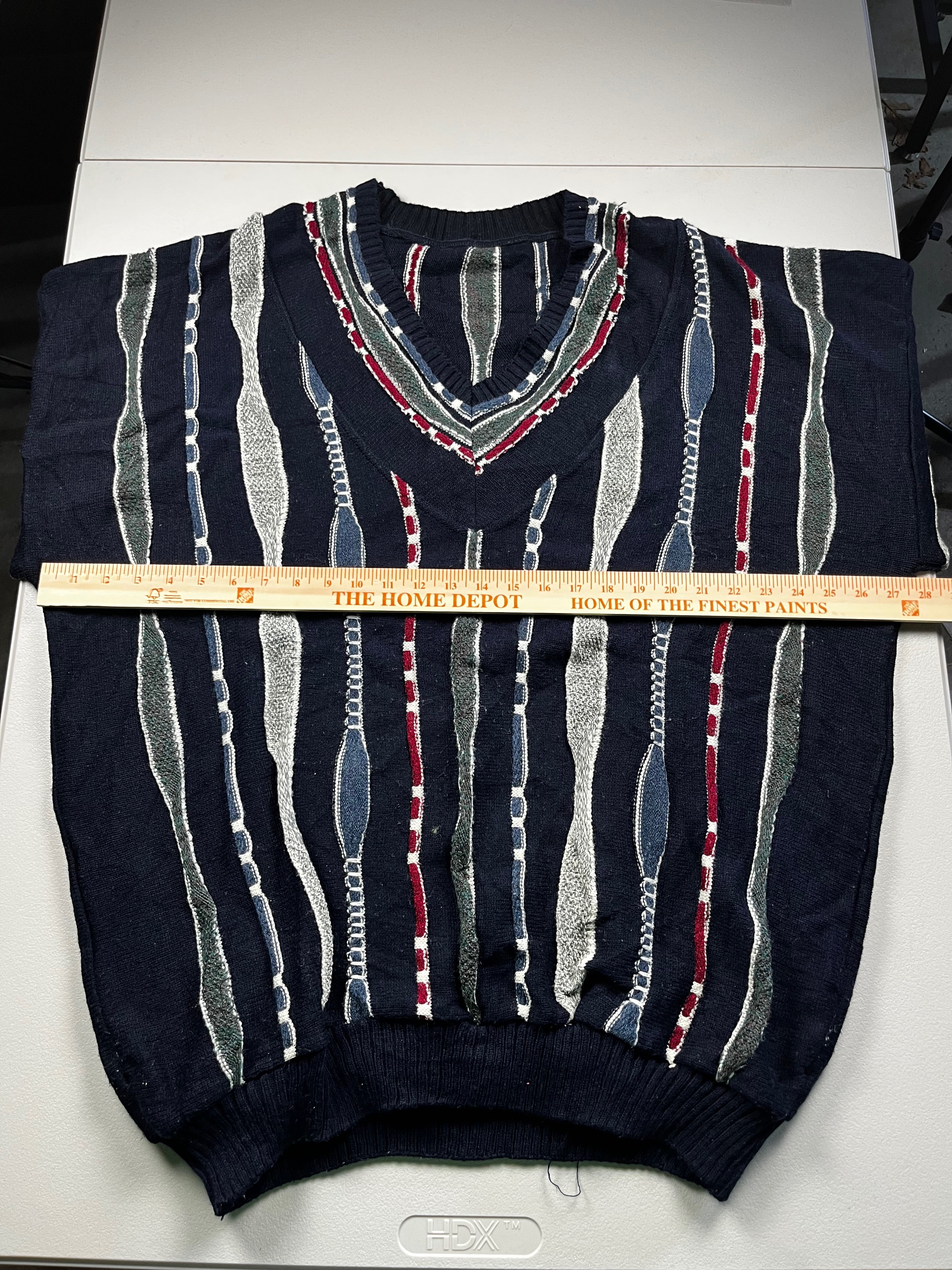 Vintage 90s Jumper V-neck Multi-Colored Textured Knit Pattern