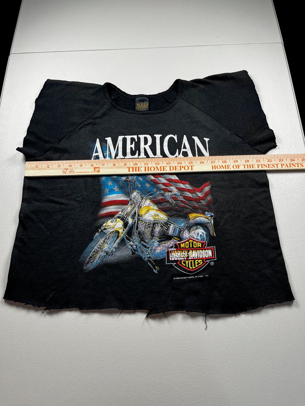 Vintage 1992 Harley-Davidson "American Born and Bred" 3D Emblem T-shirt