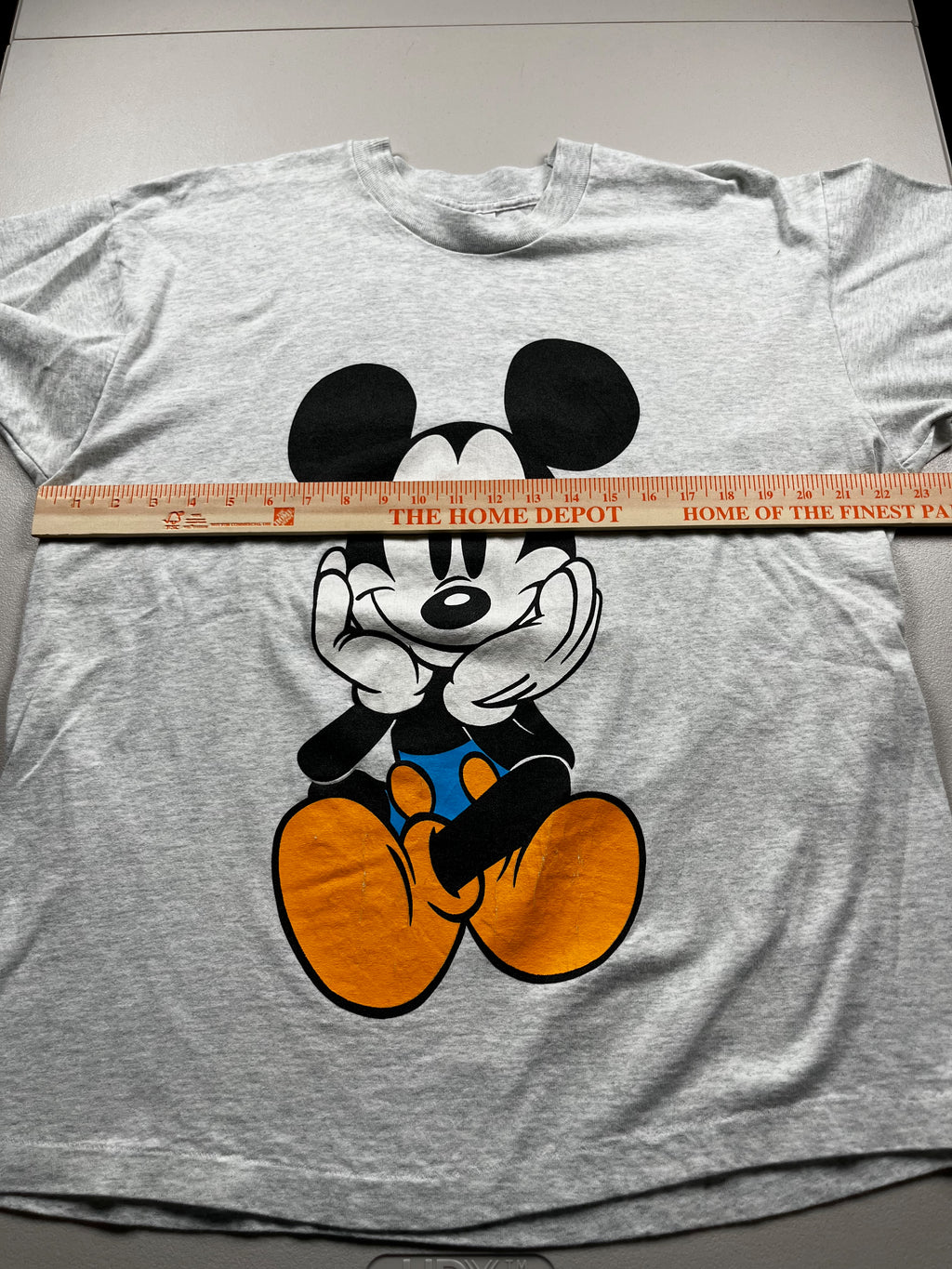 Vintage 1990s Mickey & Co. Gray T-Shirt