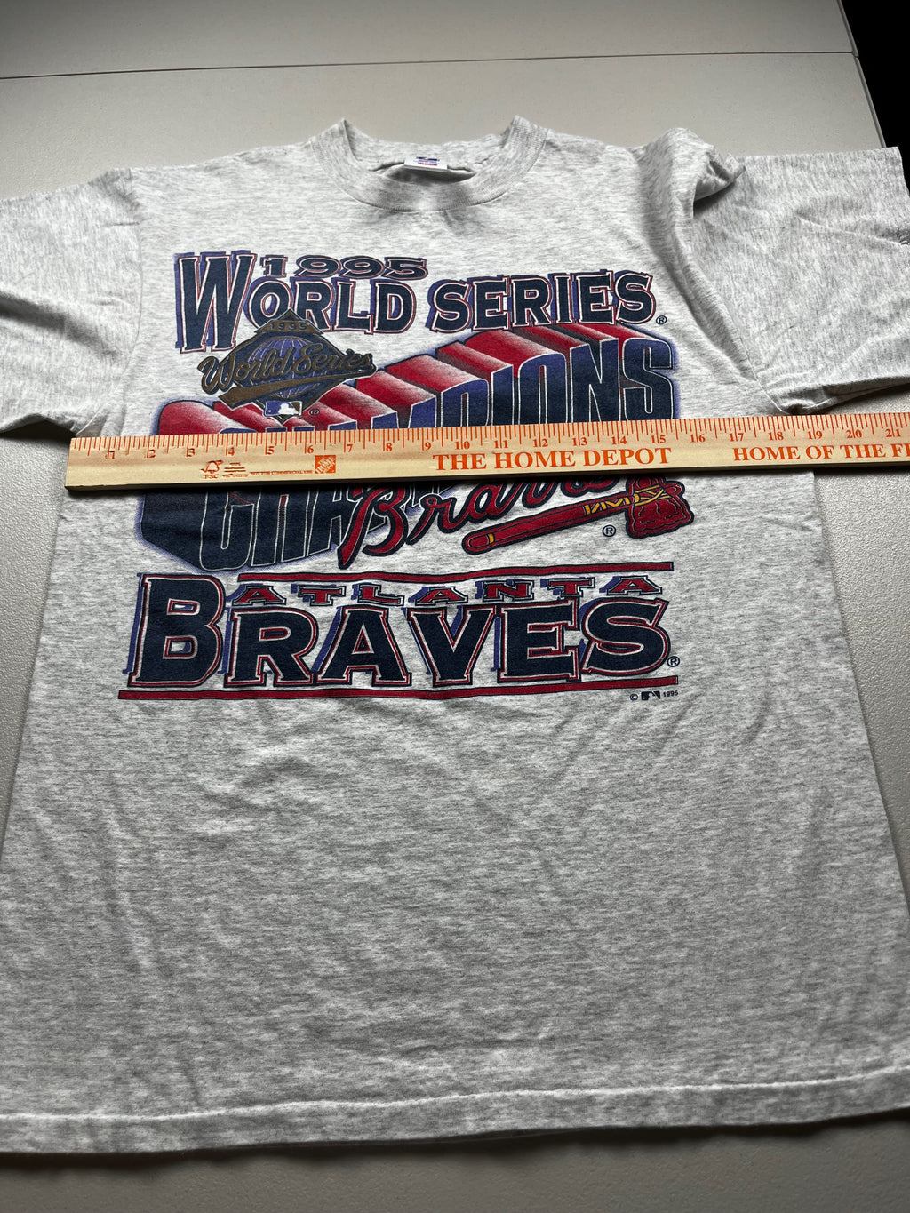 Vintage Grey Atlanta Braves 1995 World Series Champions Tee