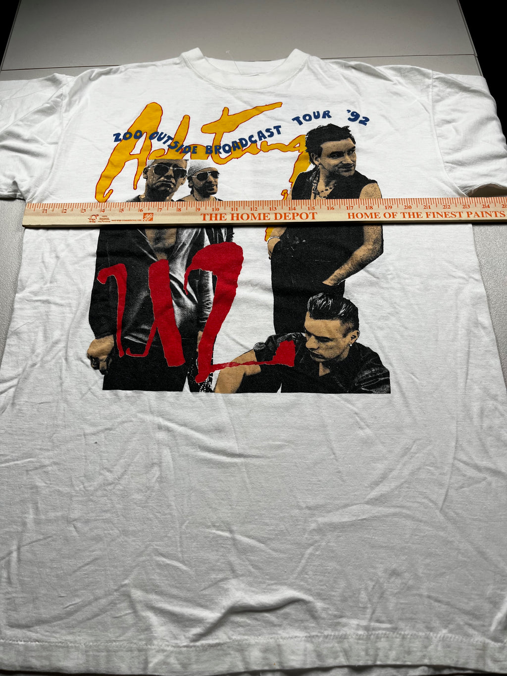Vintage Band U2 Achtung Baby Zoo TV Tour T-Shirt