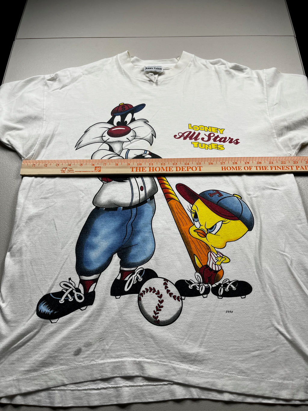 Vintage 1994 Looney Tunes Baseball T-Shirt Sylvester Tweety Graphic Tee