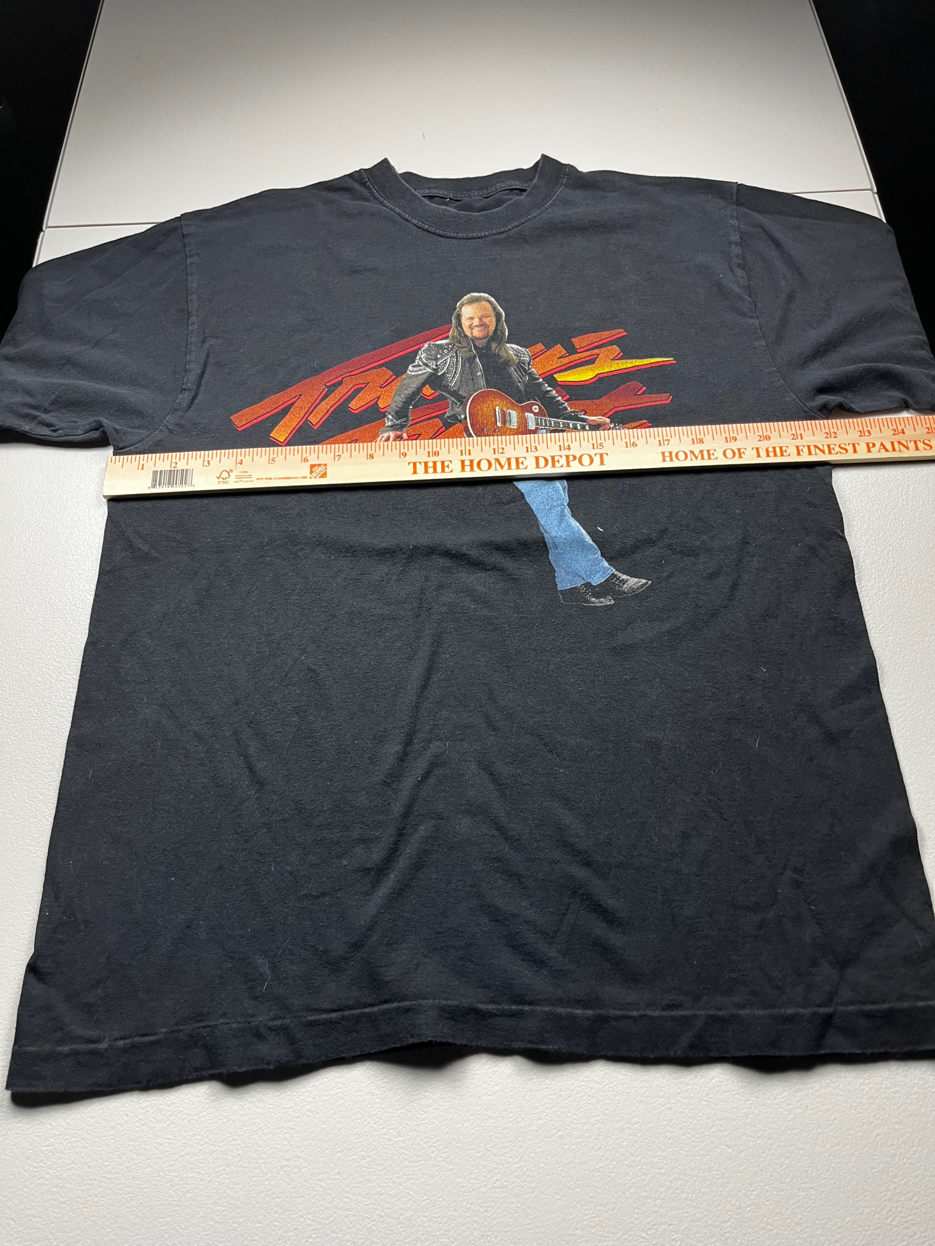 Vintage 1998 Travis Tritt Burning Thunder Tour Shirt