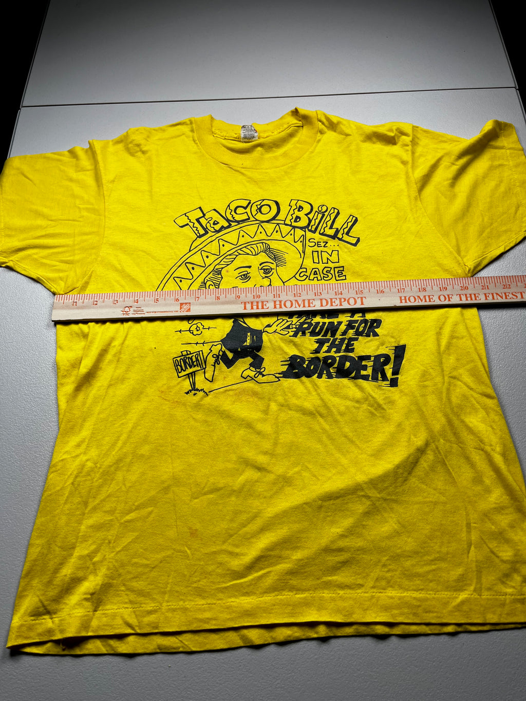 Vintage 1990s Taco Bill Clinton Sez Run For The Border Parody T-Shirt