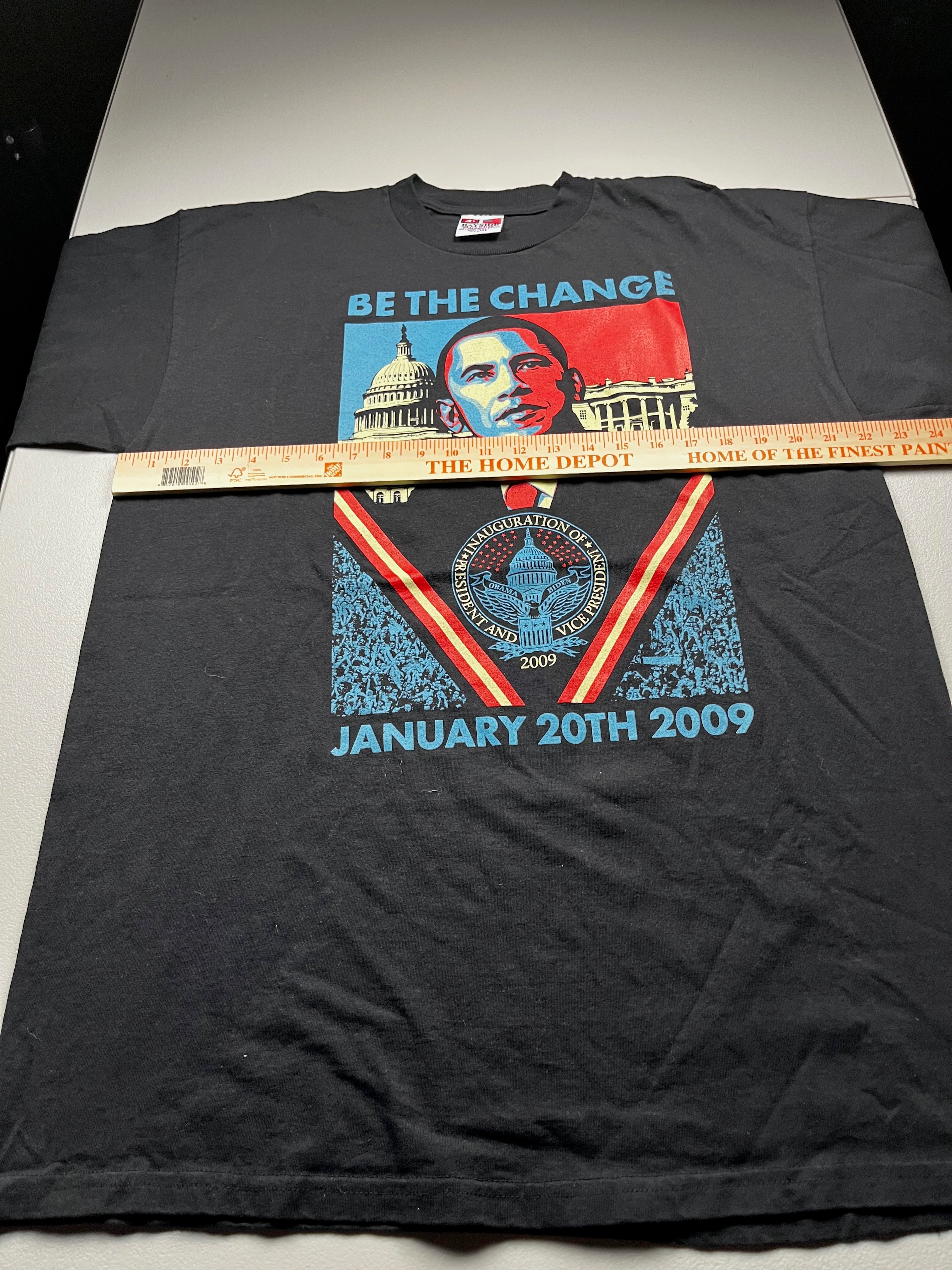 Vintage 2009 Barack Obama Inauguration T-Shirt