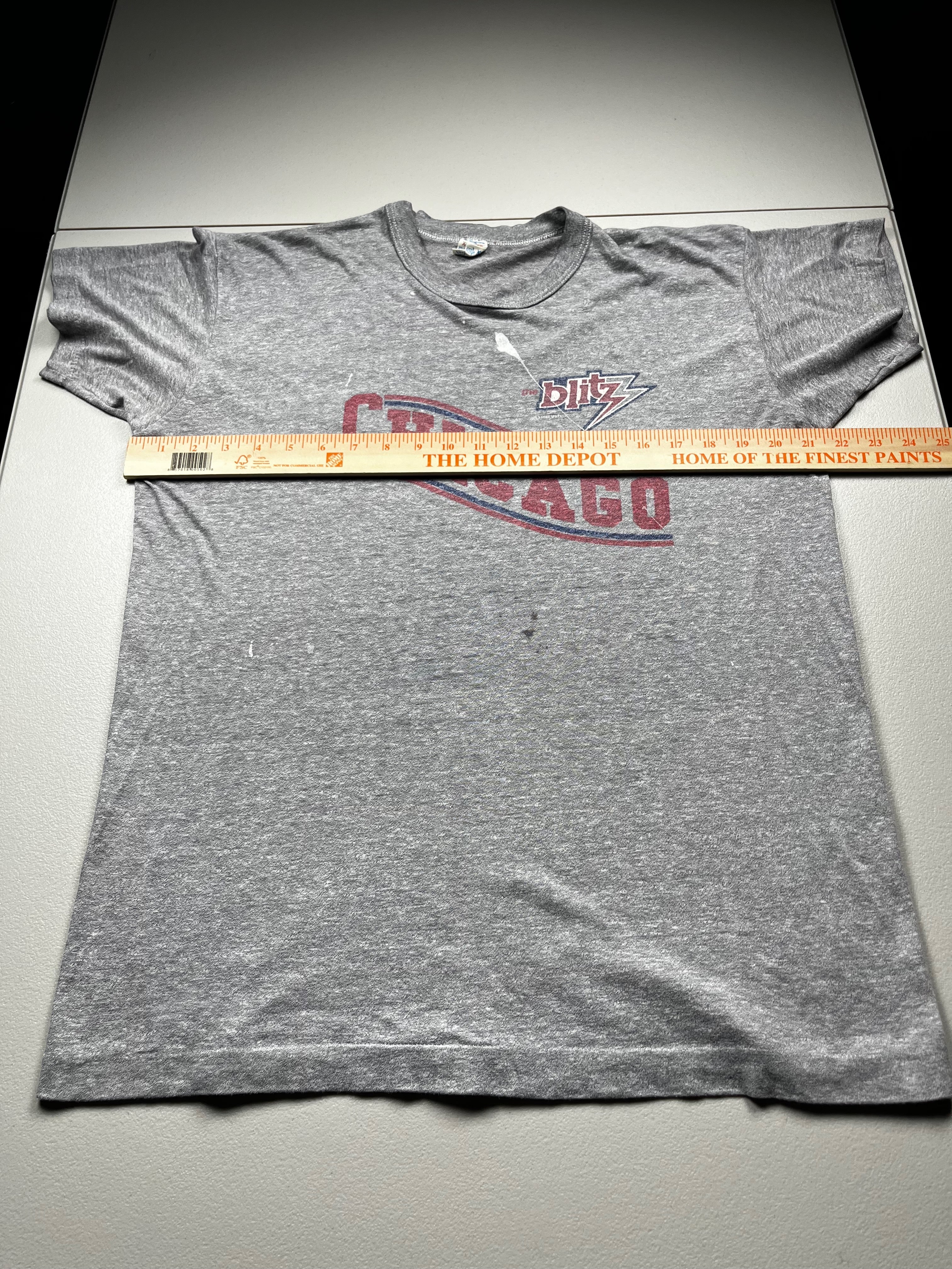 Vintage Chicago Blitz USFL Football Team Graphic T-Shirt Grey