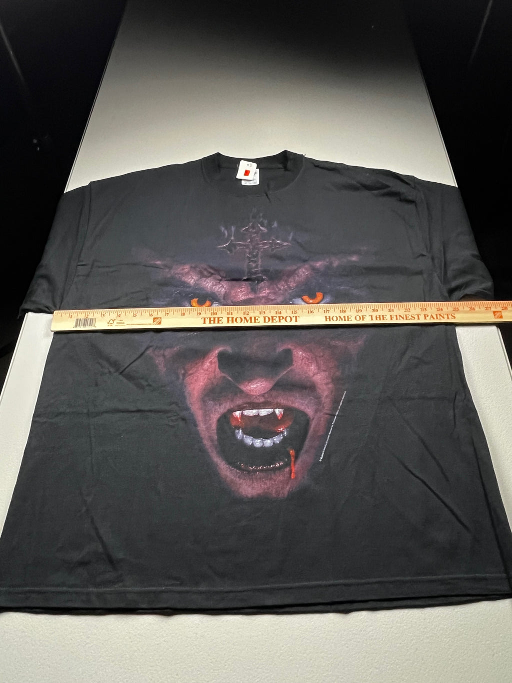 Vintage Fashion Victim Gothic Vampire Graphic T-Shirt Black