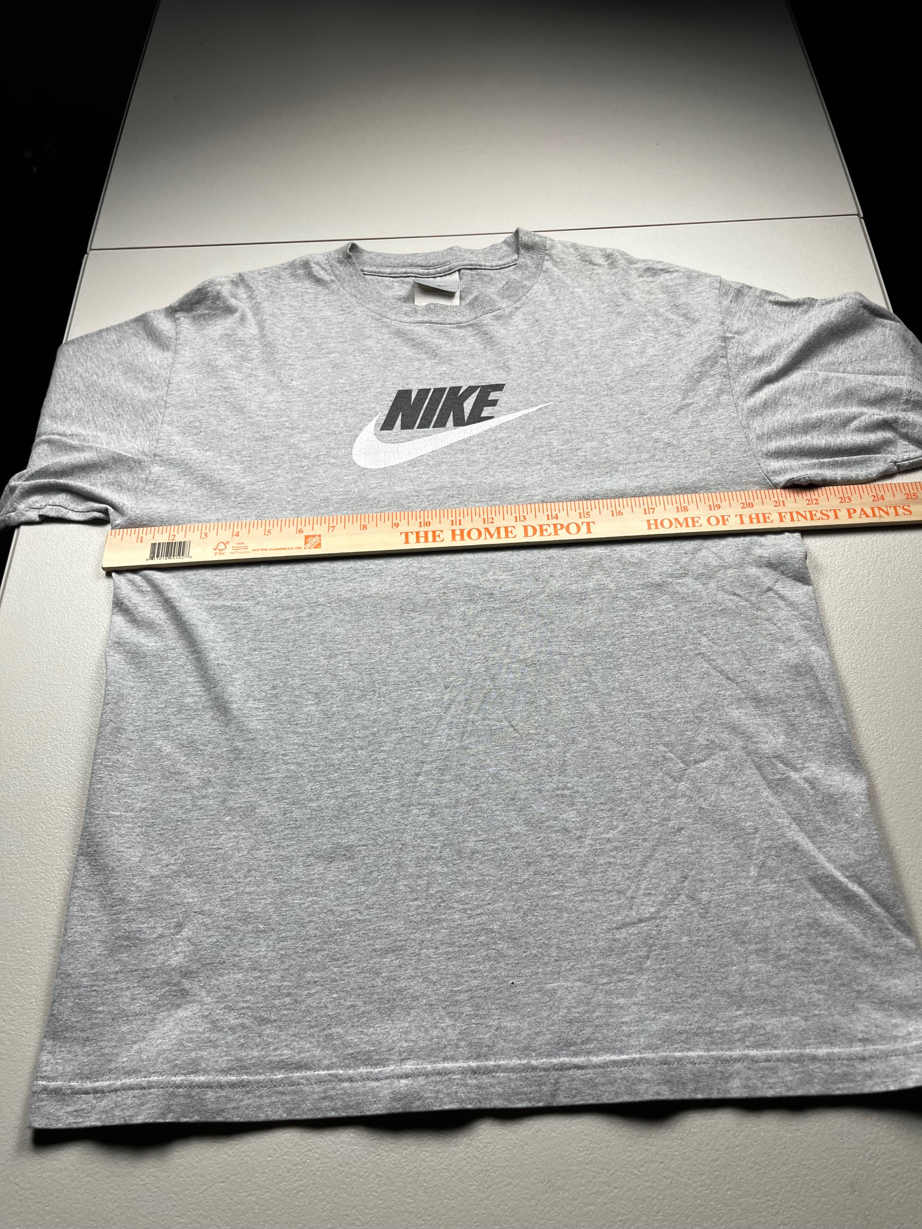 Vintage Nike Center Futura Logo T-Shirt Grey