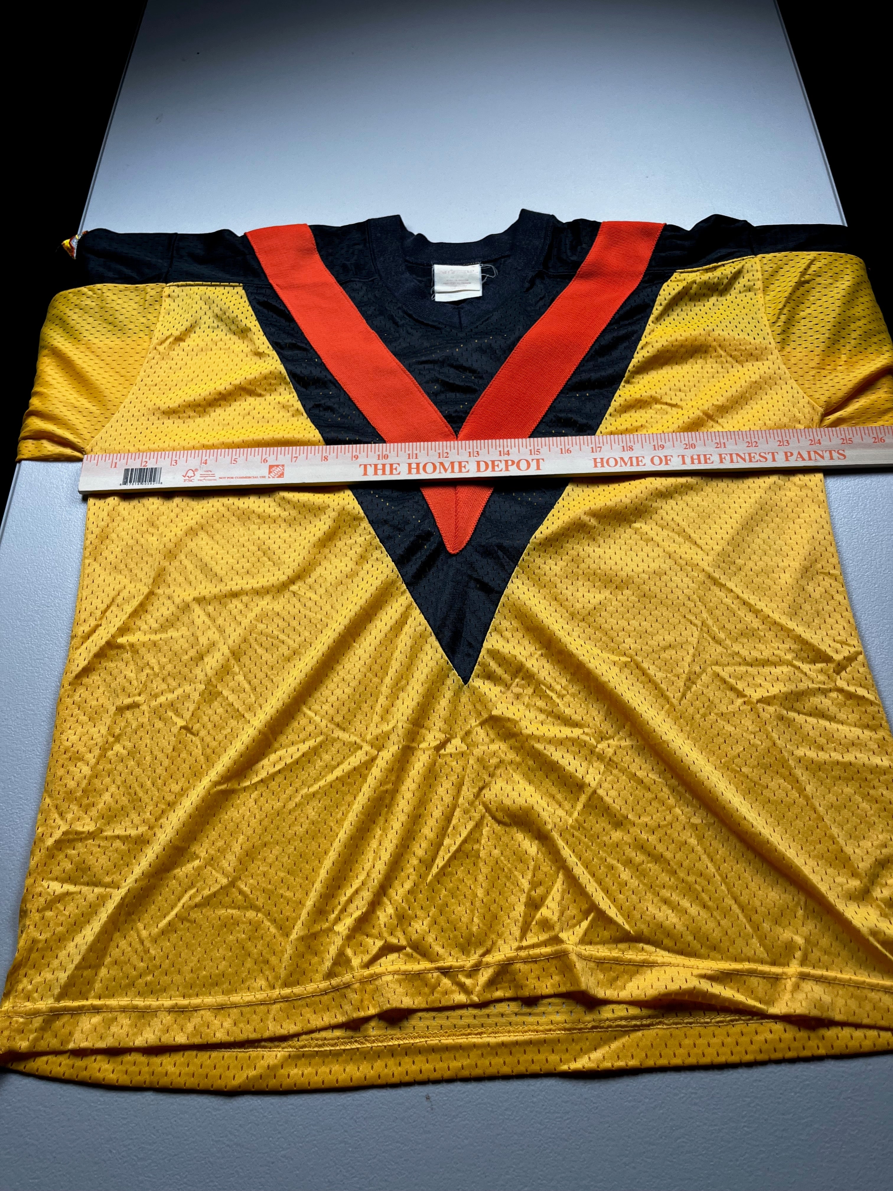 Vintage Vancouver Canucks Flying V CCM Hockey Jersey