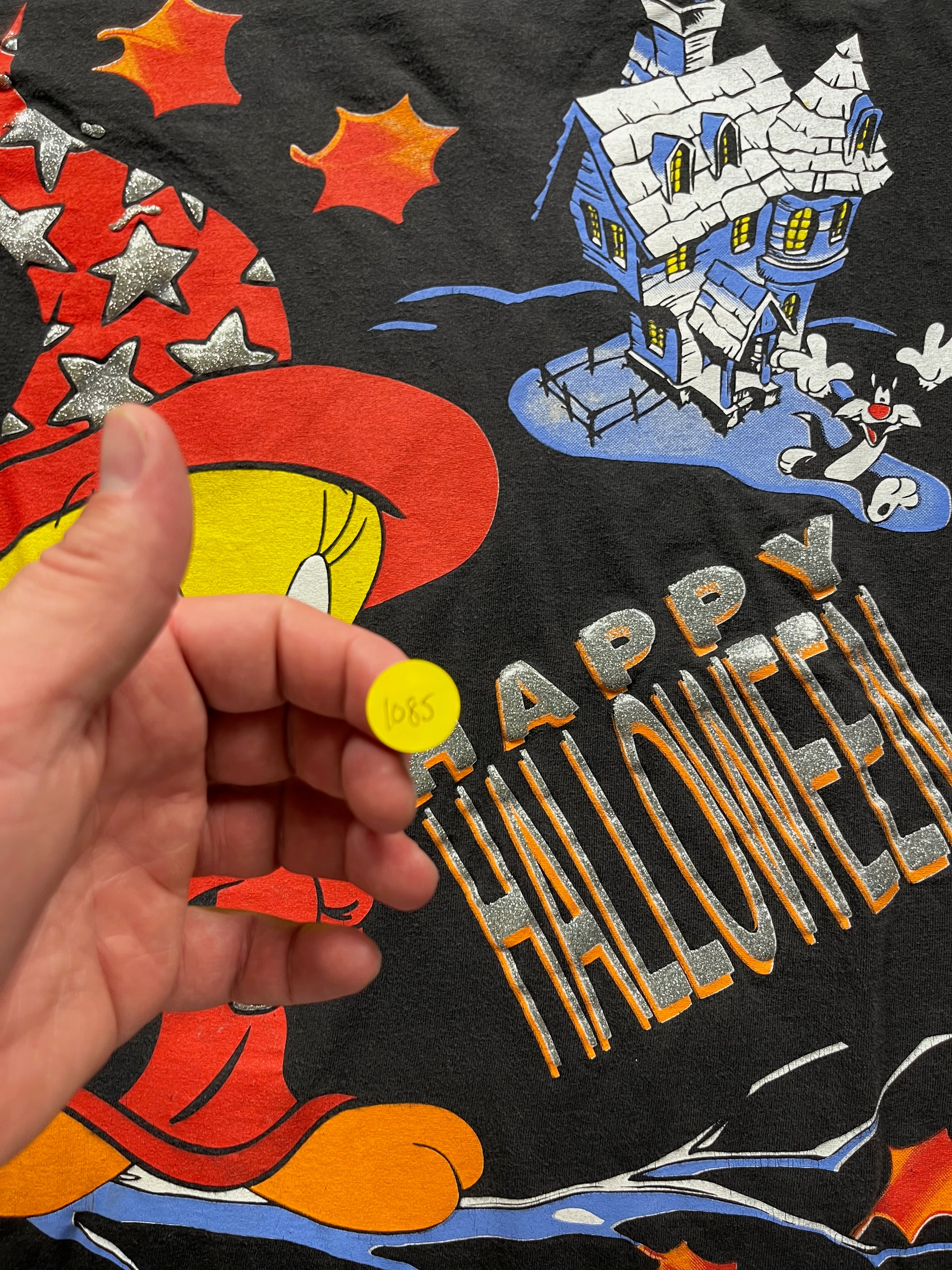 Vintage 1990s Looney Tunes "Happy Halloween" T-Shirt
