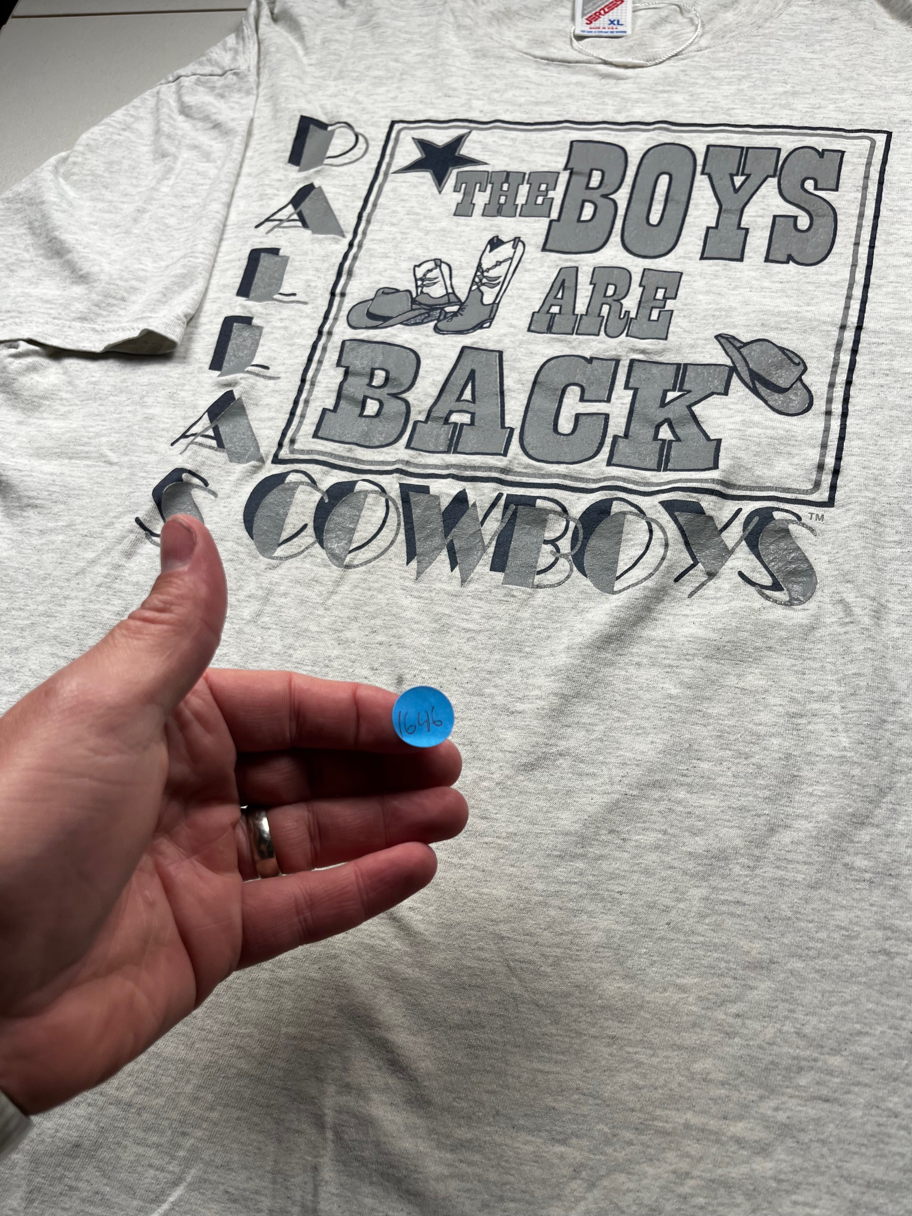 Vintage 90s Dallas Cowboys The Boys Are Back Shirt