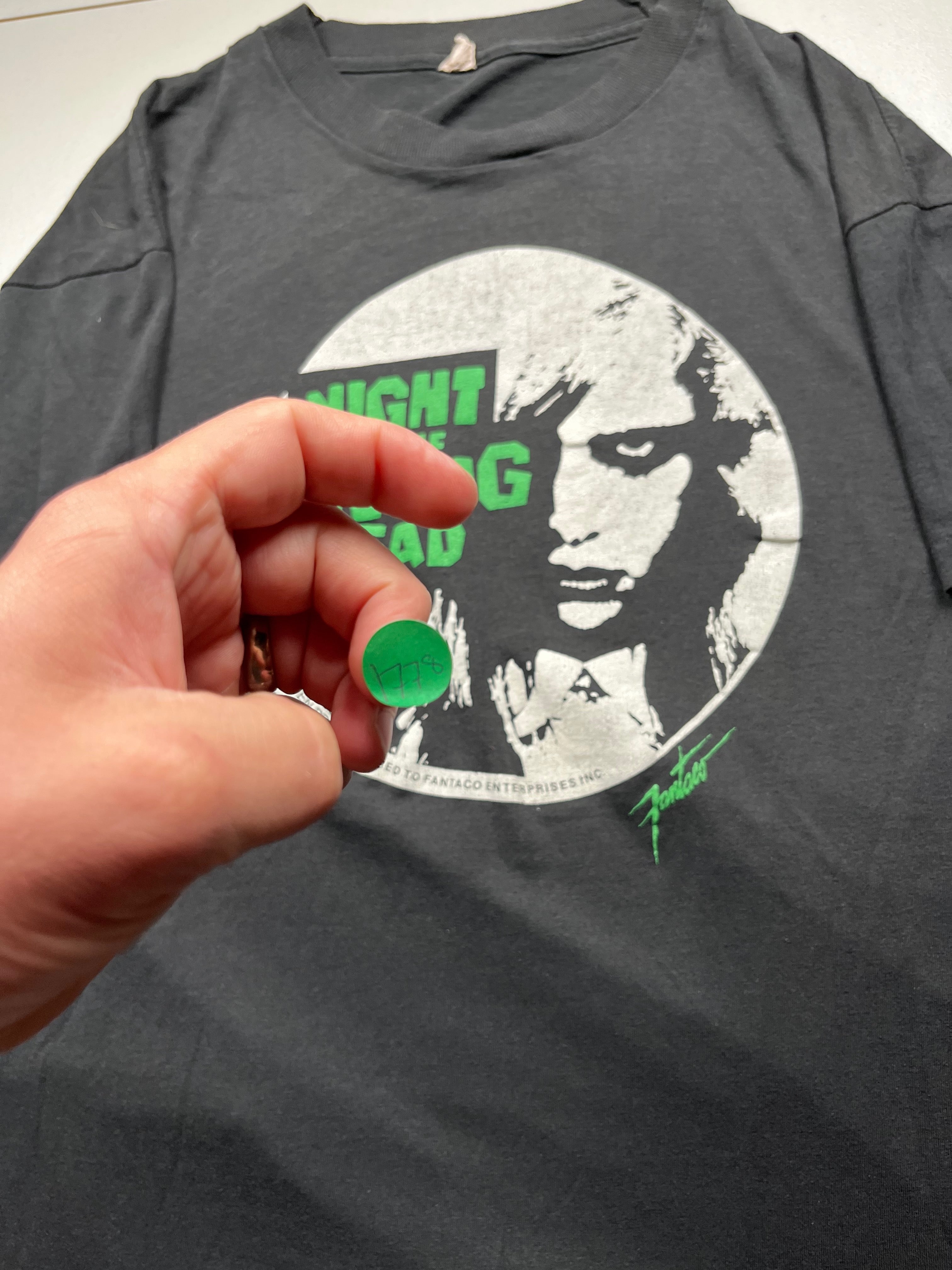 Vintage Night of the Living Dead Horror Movie Circle Graphic T-Shirt Black