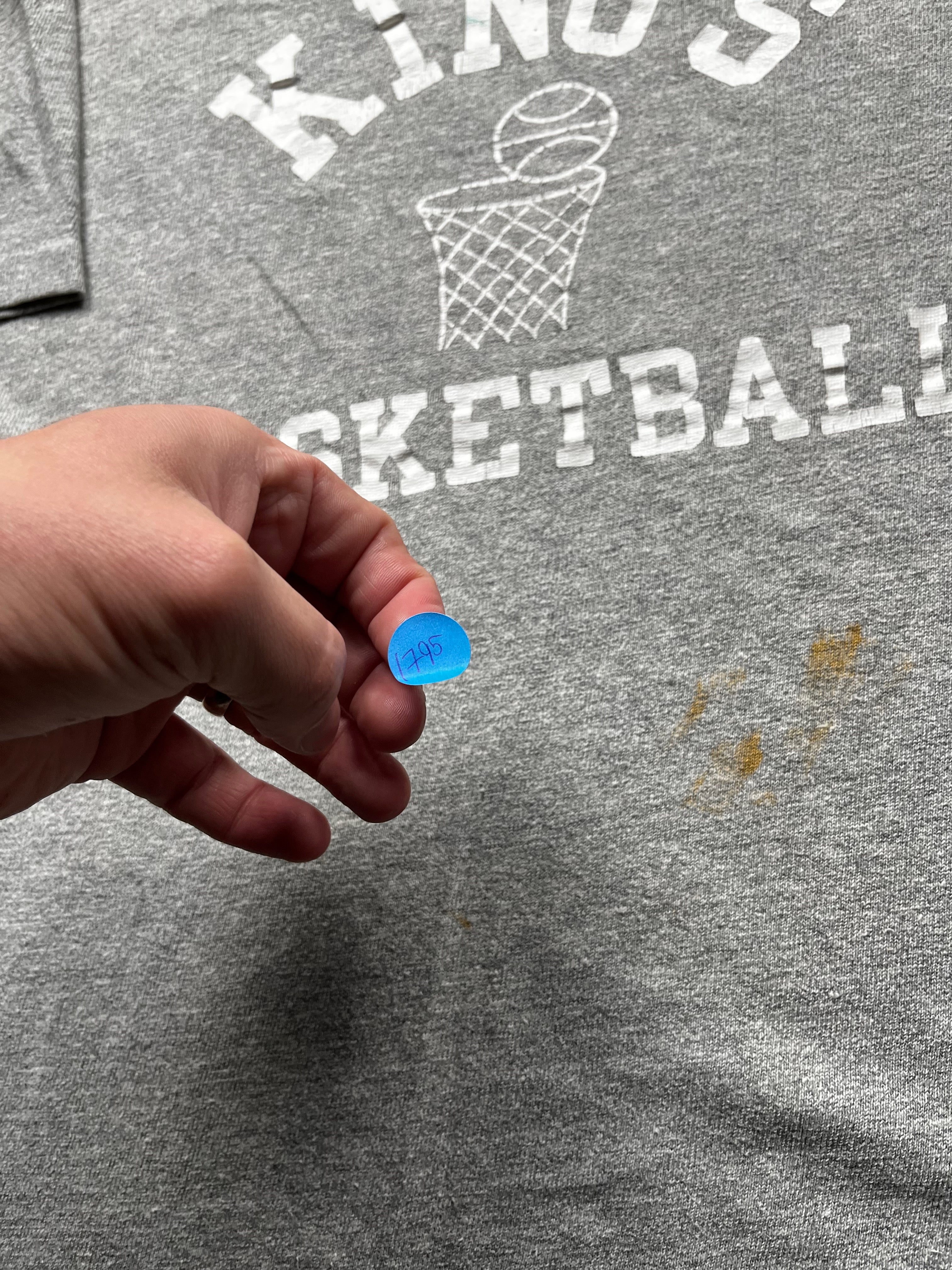 Vintage King's Basketball Graphic T-Shirt Grey
