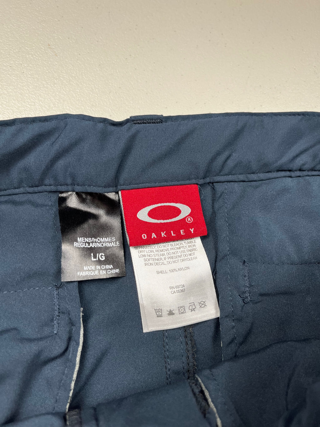 Oakley Navy Blue Cargo Hiking Pants Built In Belt