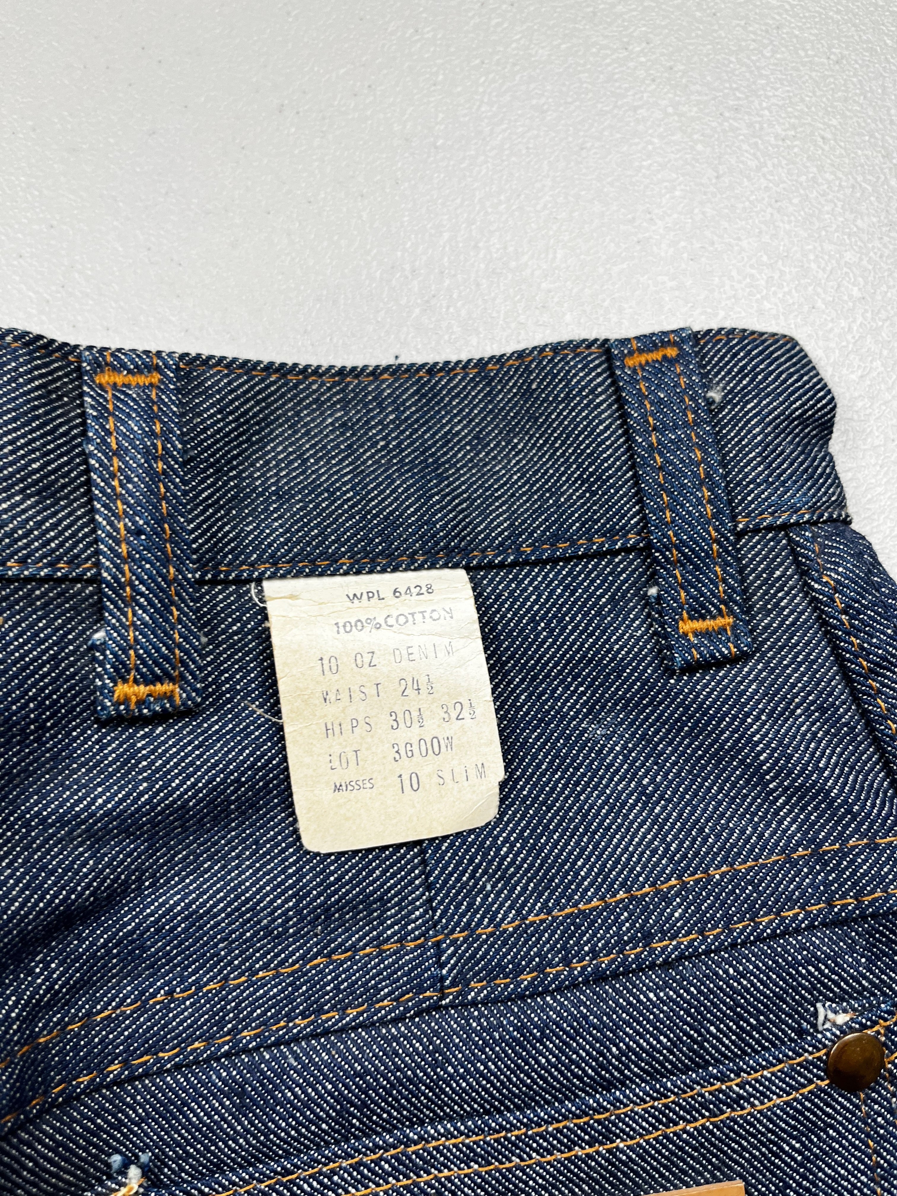 Vintage 1970s Deadstock Maverick Blue Bell Denim Western Shorts