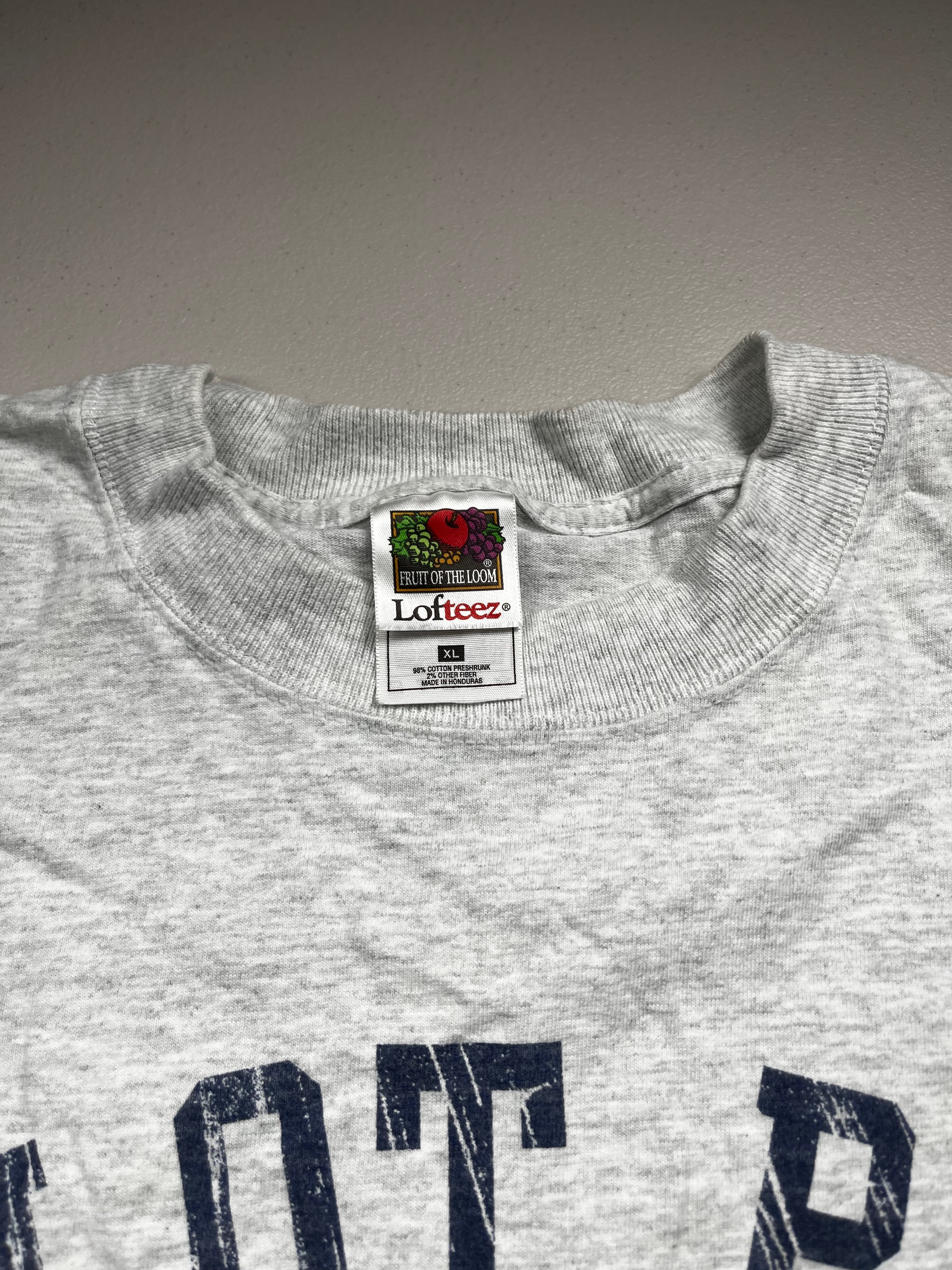 Vintage 2000 CT Open Pilot Pen Tennis Tournament Shirt
