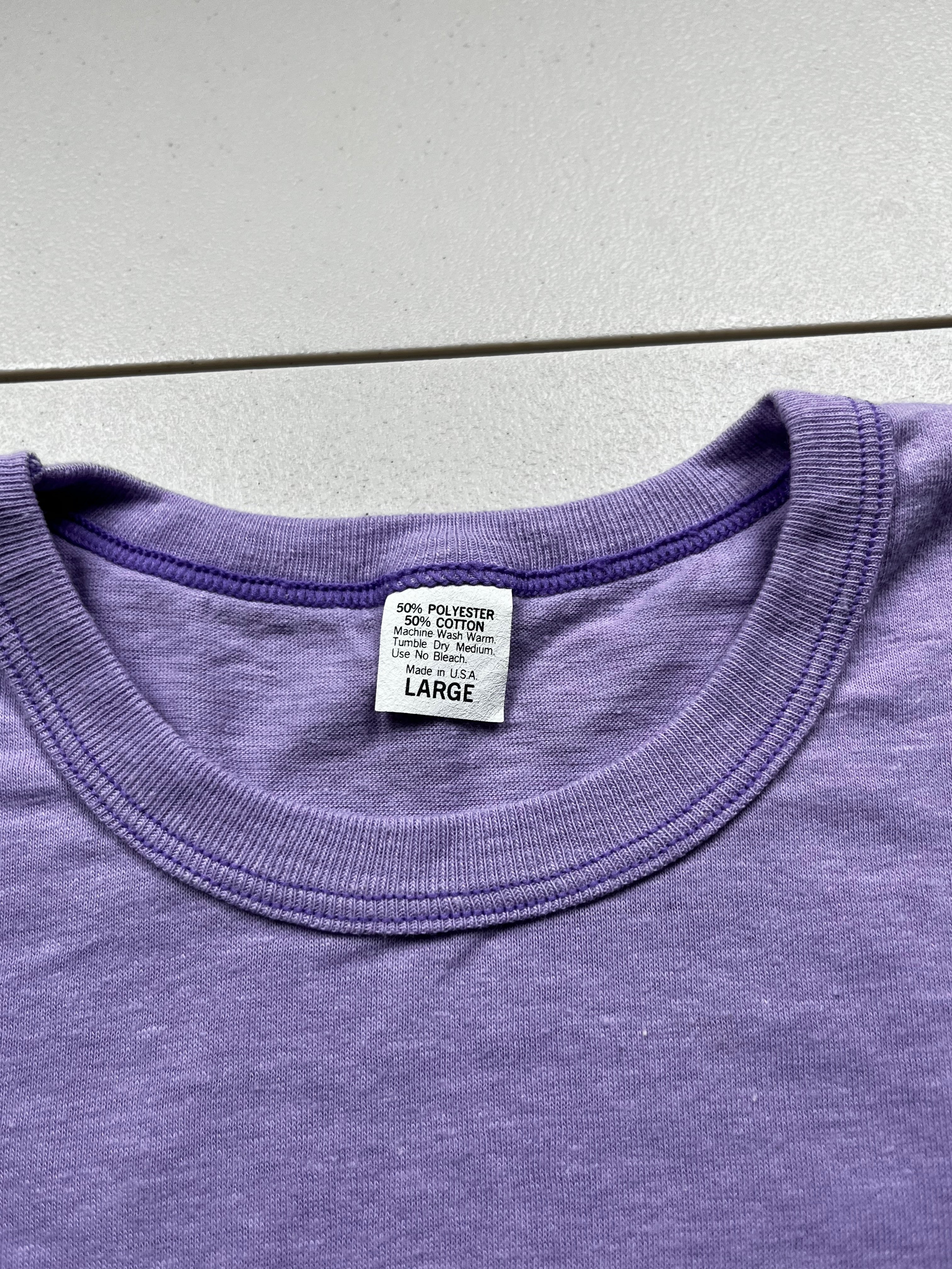 Vintage 1983 Milford Oyster Festival Graphic T-Shirt Purple